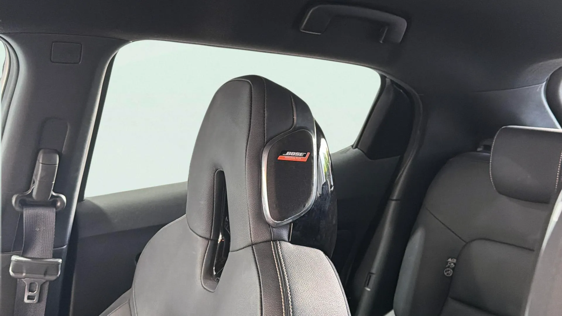 Nissan Juke DIG-T Acenta - foto 19