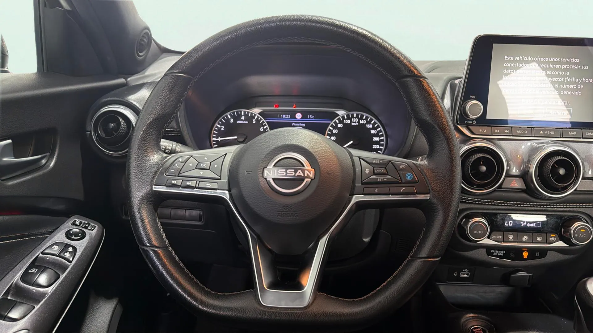 Nissan Juke DIG-T Acenta - foto 8