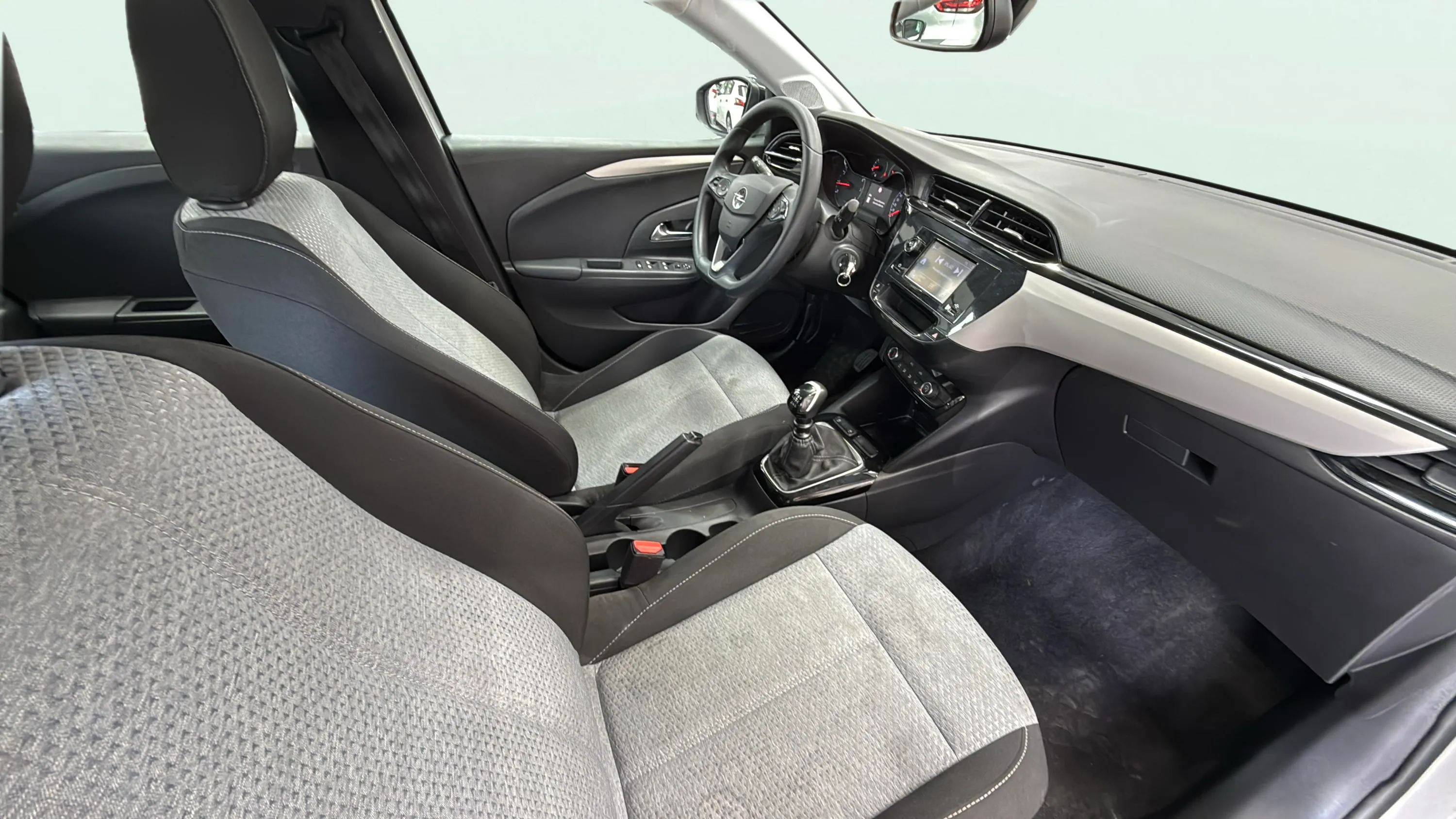 Opel Corsa 1.2T XHL Edition - foto 25