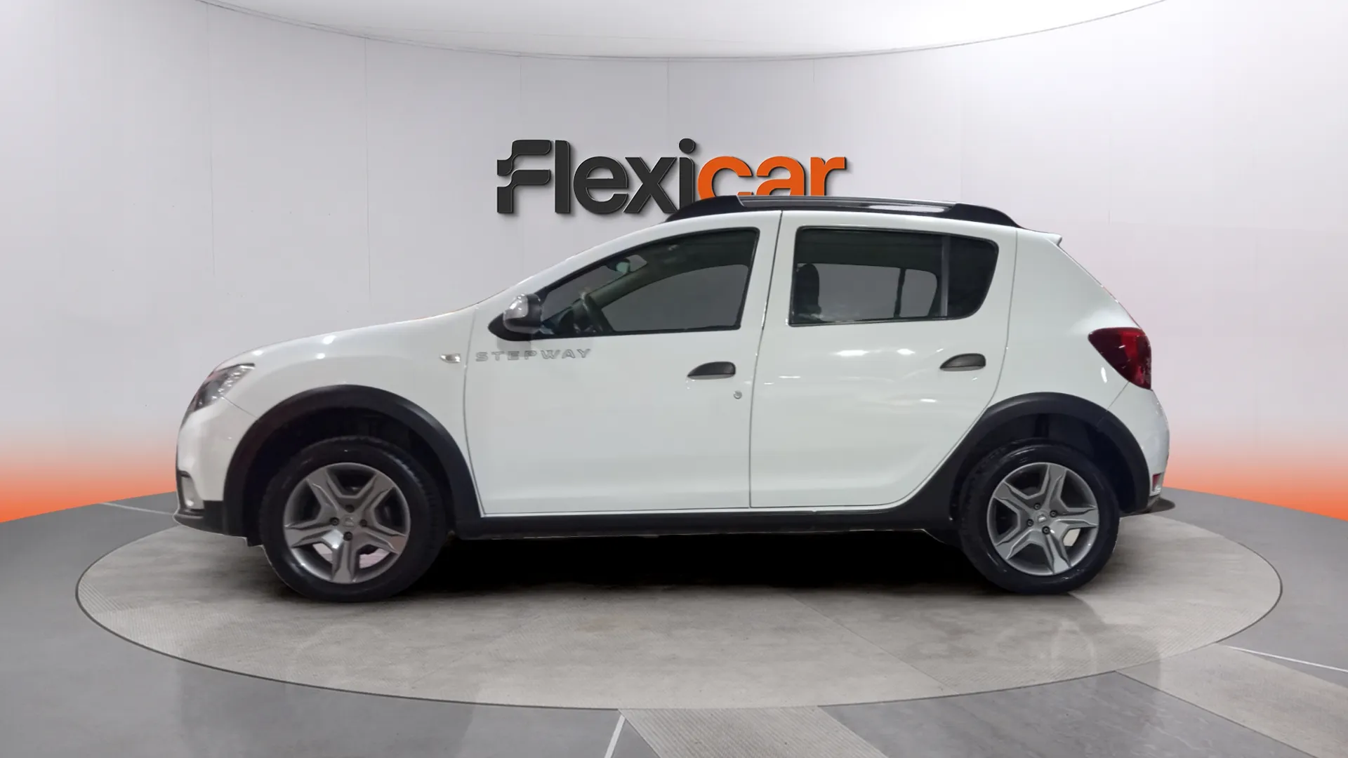 Dacia Sandero Stepway Comfort TCe SS - foto 7