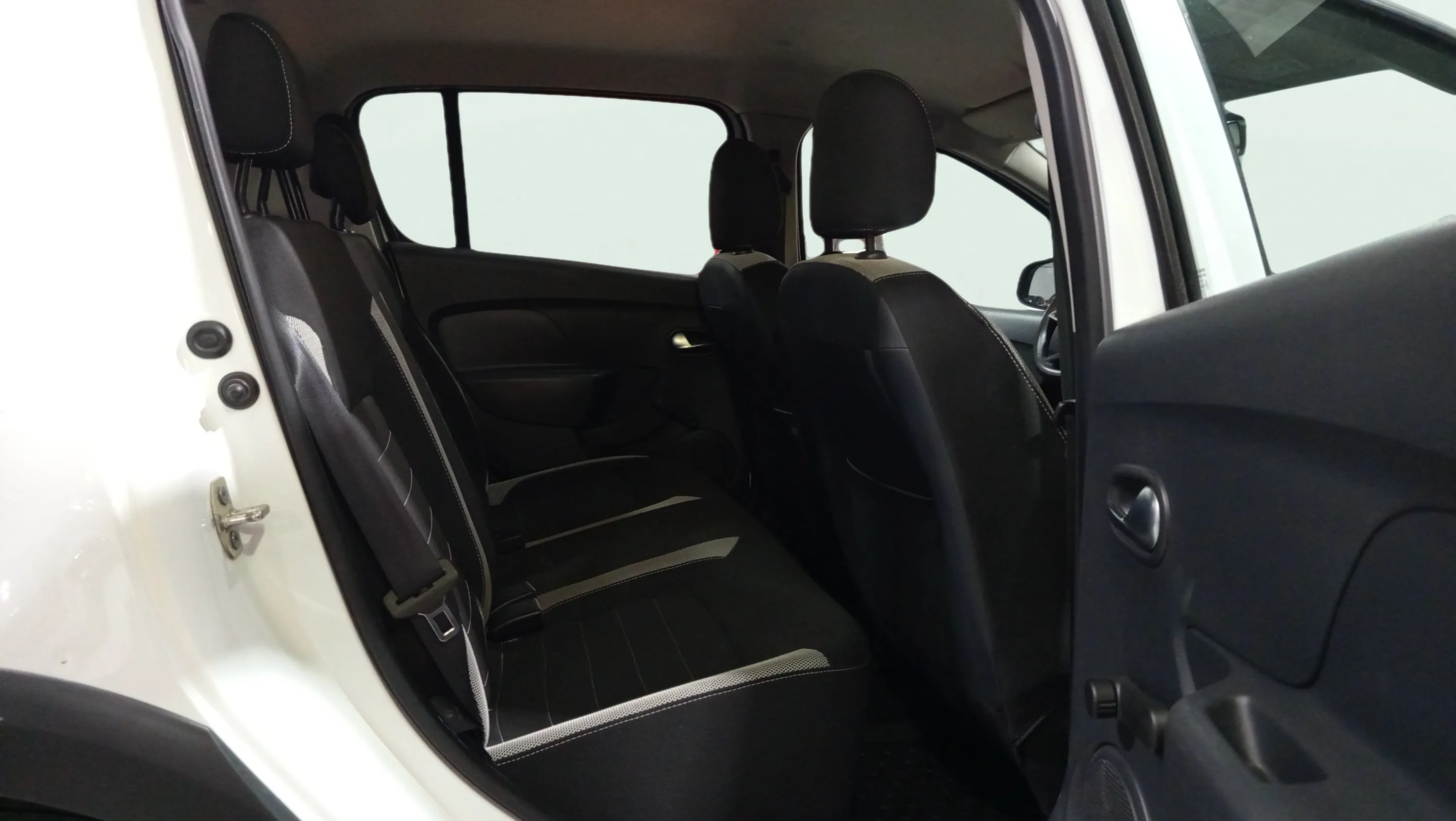 Dacia Sandero Stepway Comfort TCe SS - foto 14