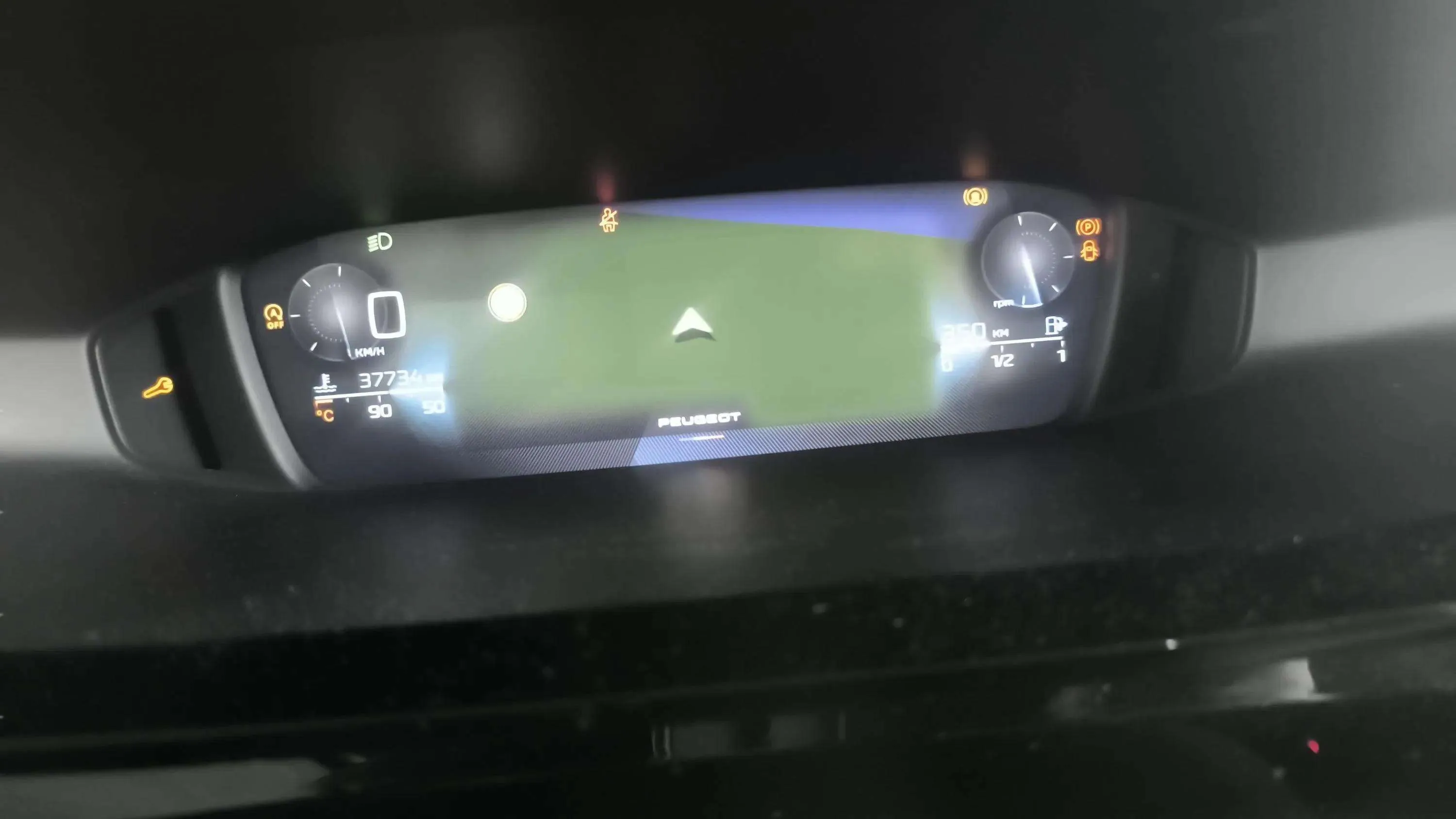 Peugeot 308 Allure PureTech 130 - foto 12