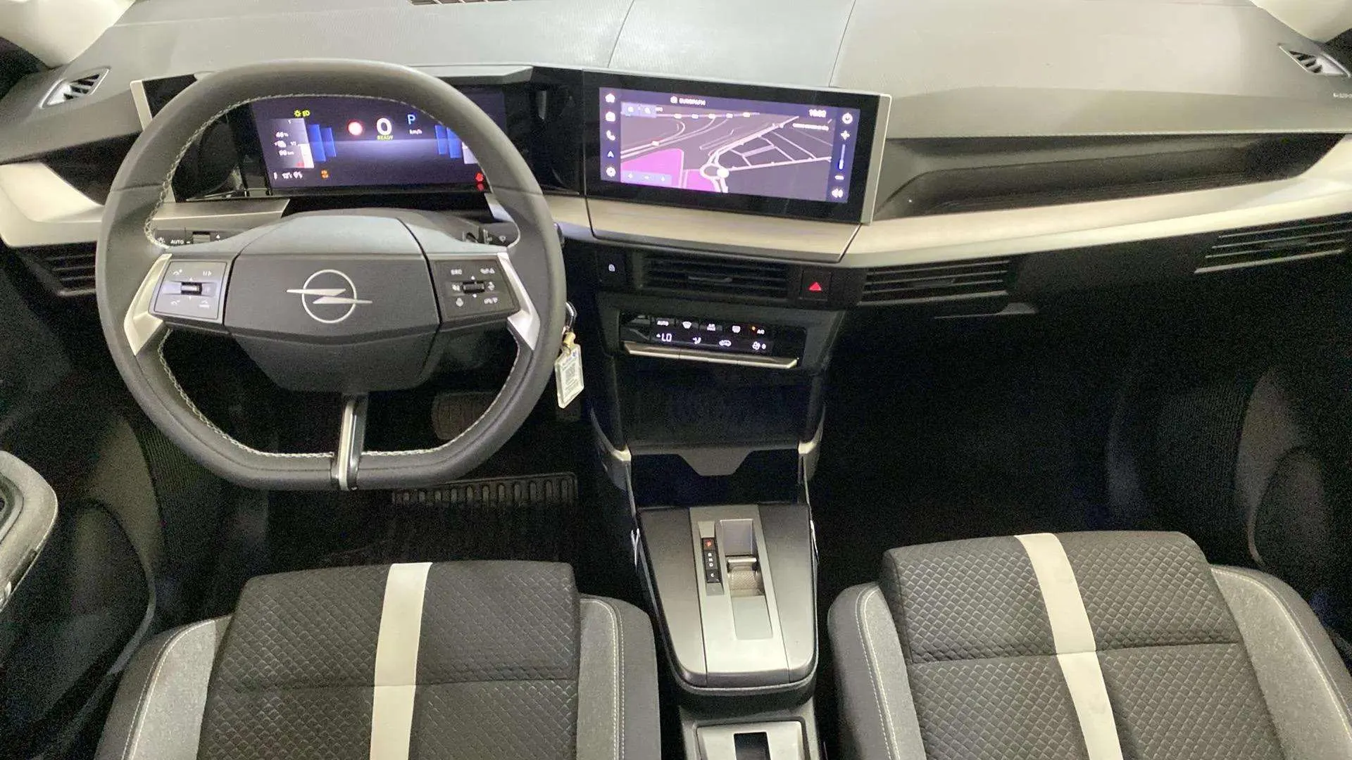 Opel Frontera 44kWh GS - foto 11