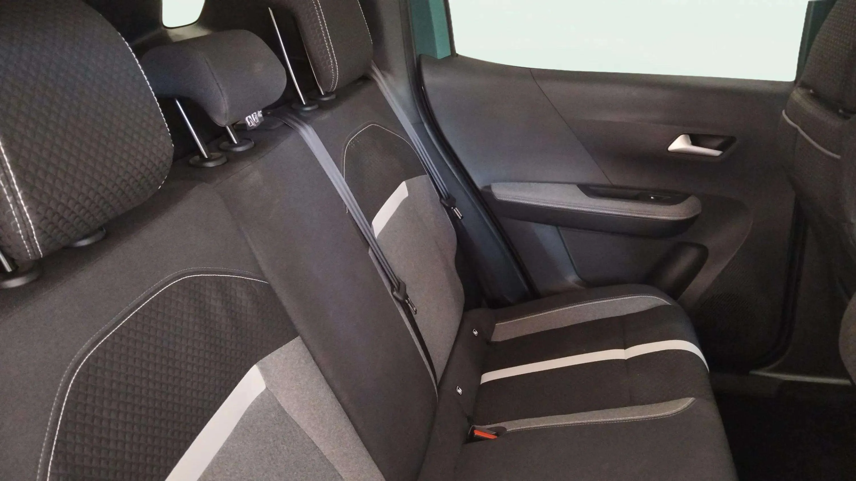 Opel Frontera 44kWh Edition - foto 19