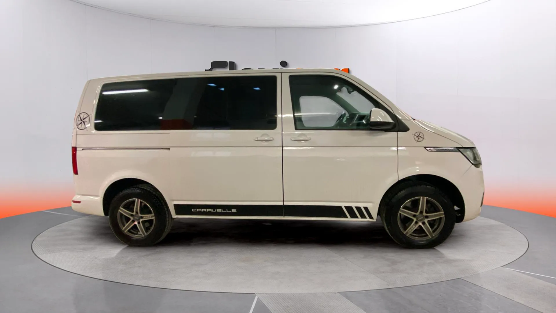 Volkswagen Caravelle Origin Corta 2.0 TDI BMT - foto 6