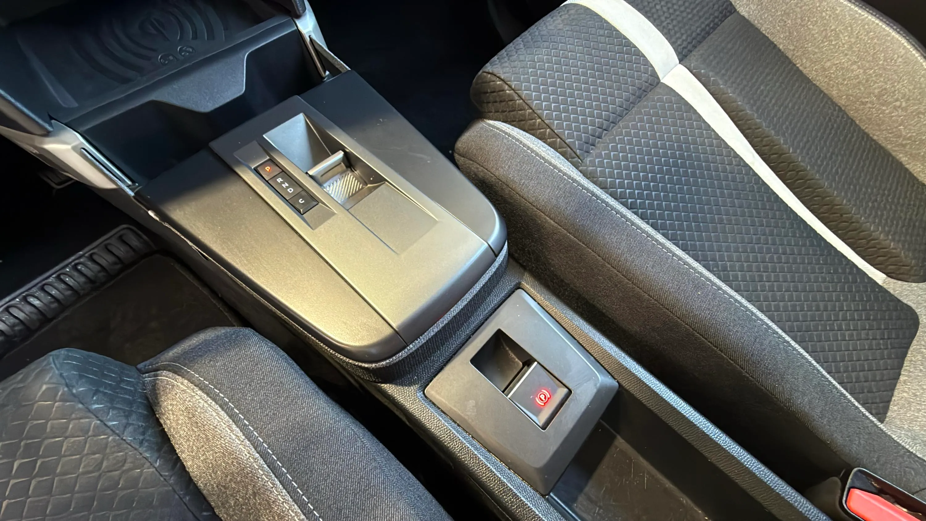 Opel Frontera 44kWh Edition - foto 24