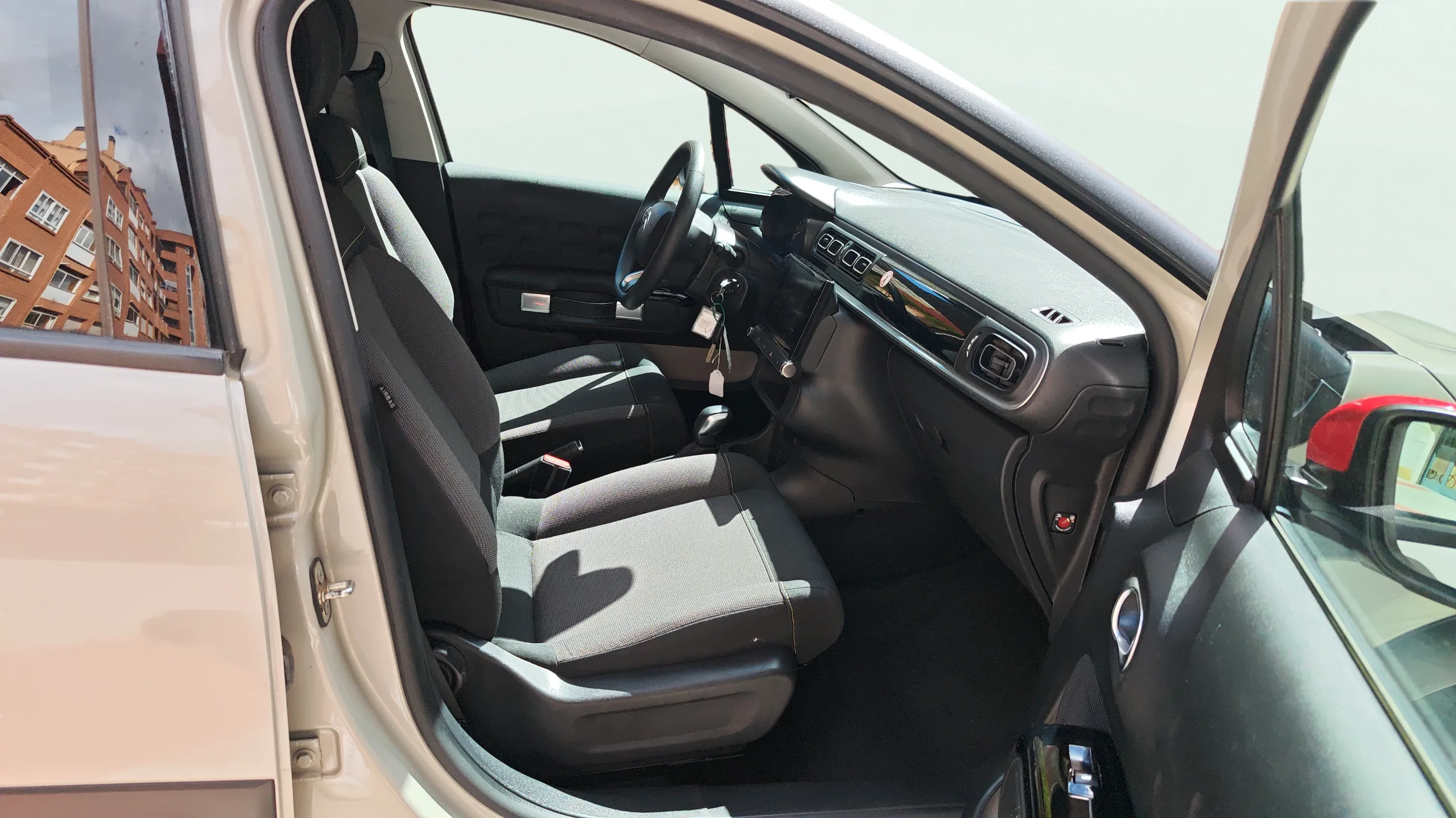 Citroën C3 PureTech Shine EAT6 - foto 13