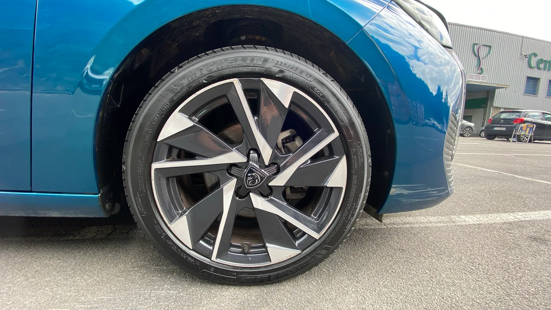 Peugeot 308 Allure PureTech 130 - foto 27