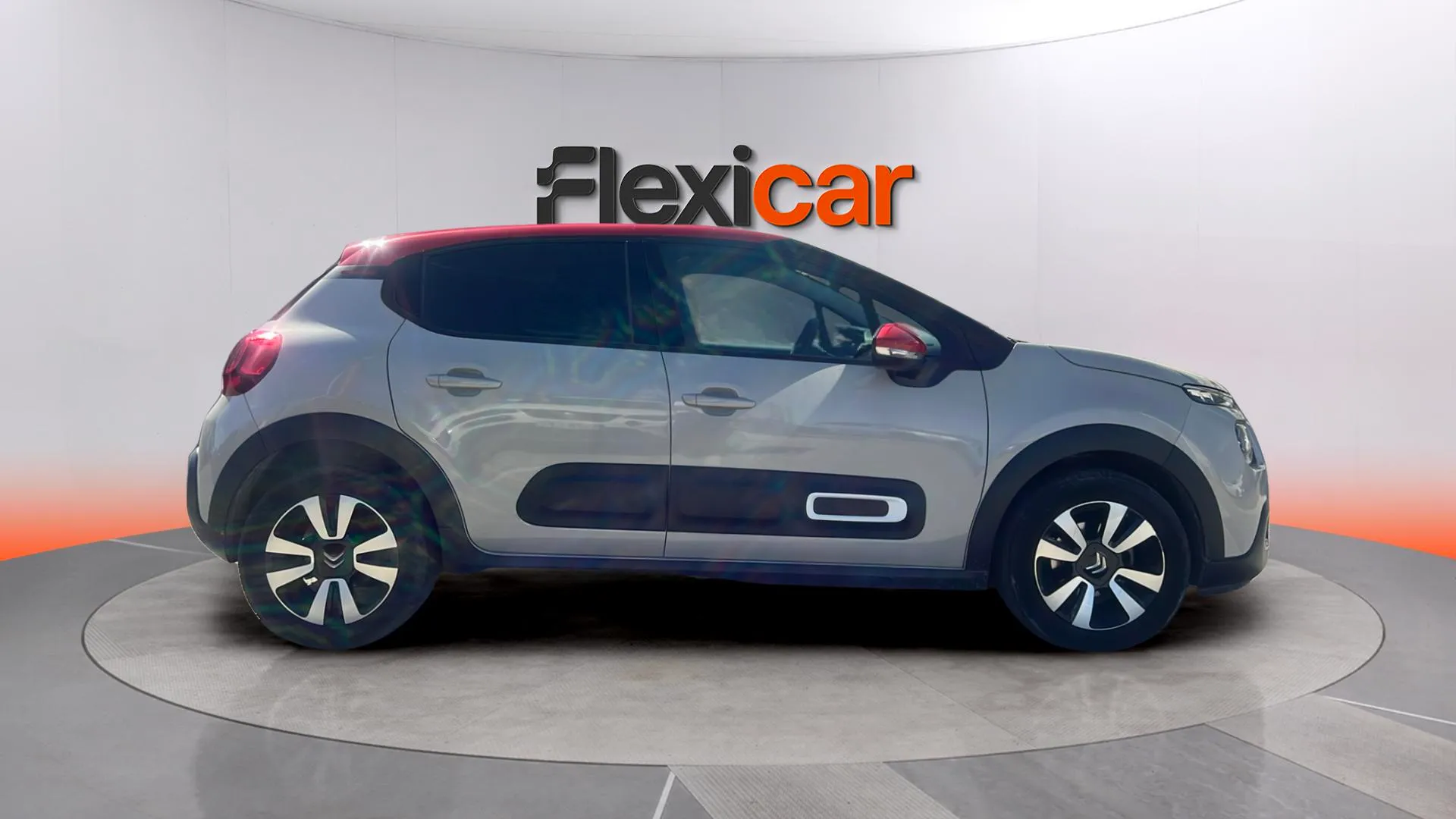 Citroën C3 PureTech Shine EAT6 - foto 8