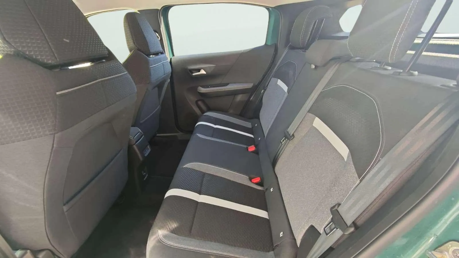 Opel Frontera 44kWh GS - foto 30