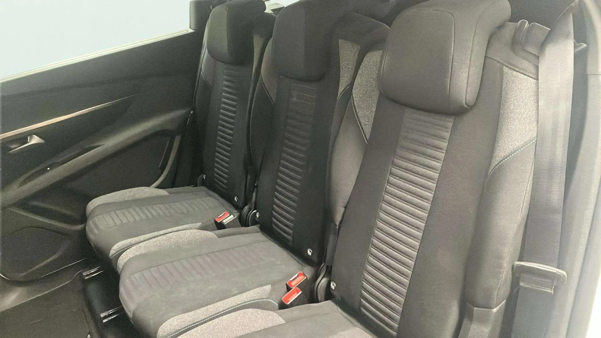 Peugeot 5008 1.2 Active Pack eDCS6 - foto 13