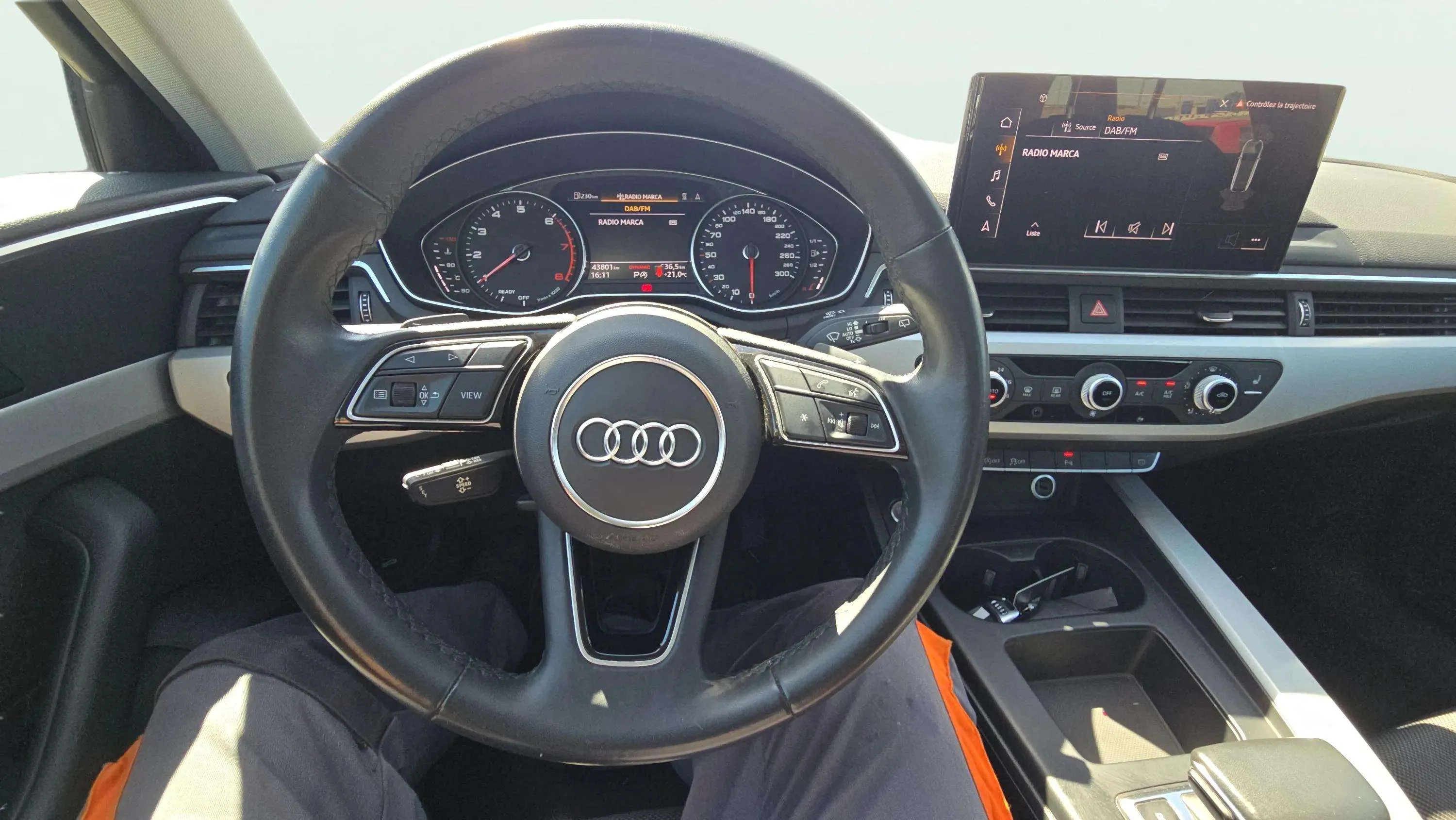 Audi A4 Avant Advanced 35 TFSI S tronic - foto 11