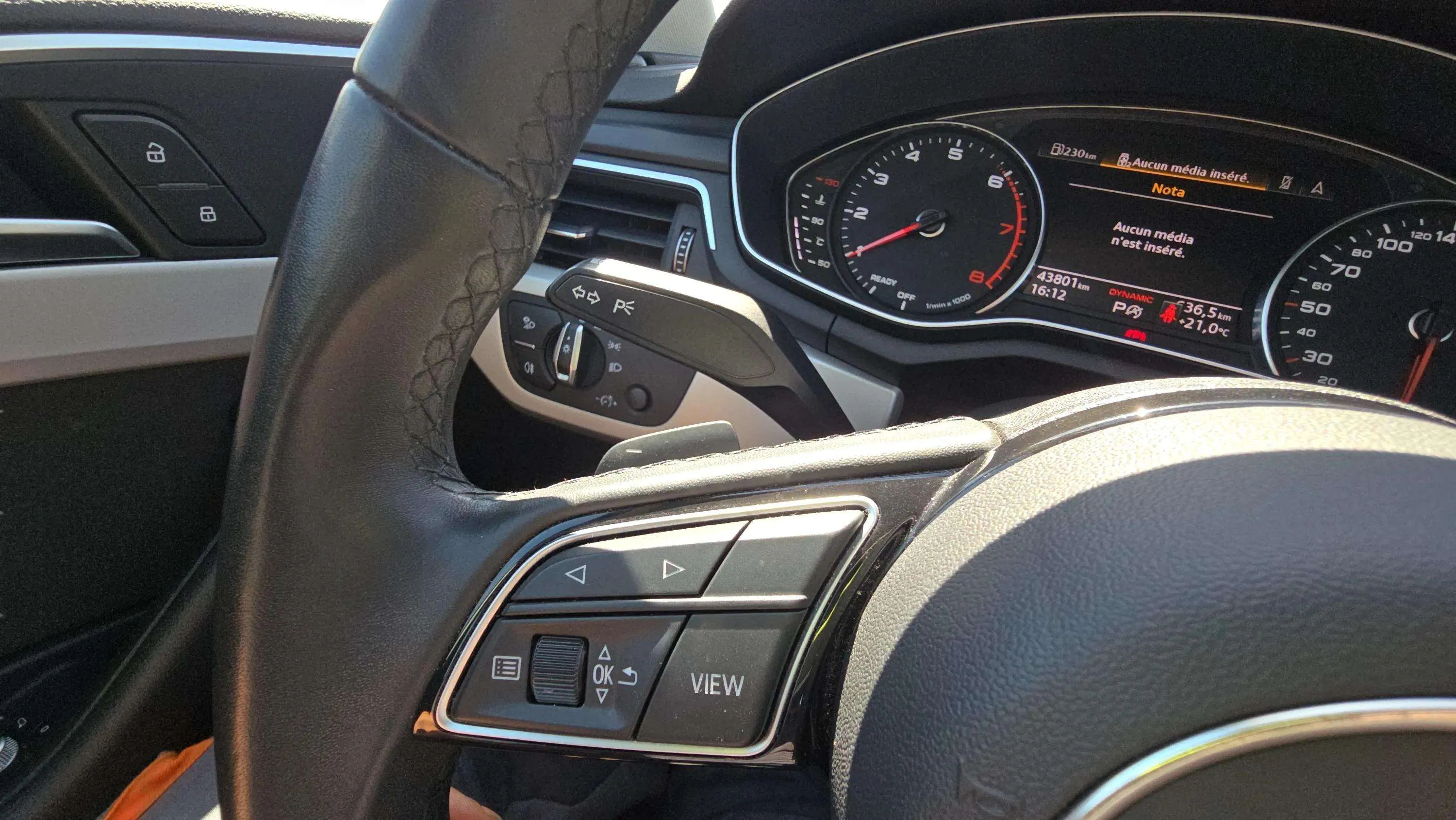 Audi A4 Avant Advanced 35 TFSI S tronic - foto 22
