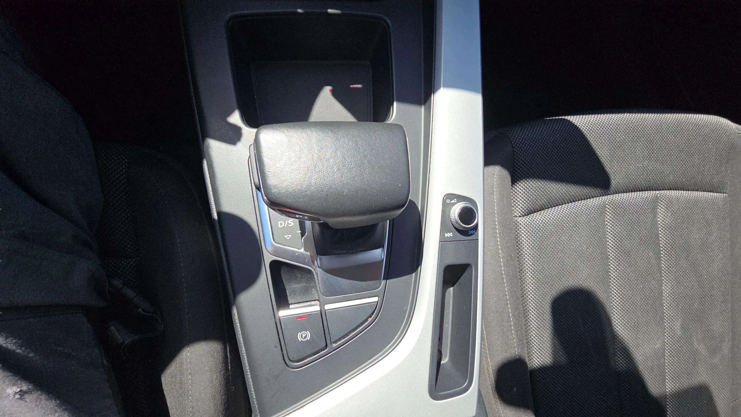 Audi A4 Avant Advanced 35 TFSI S tronic - foto 21