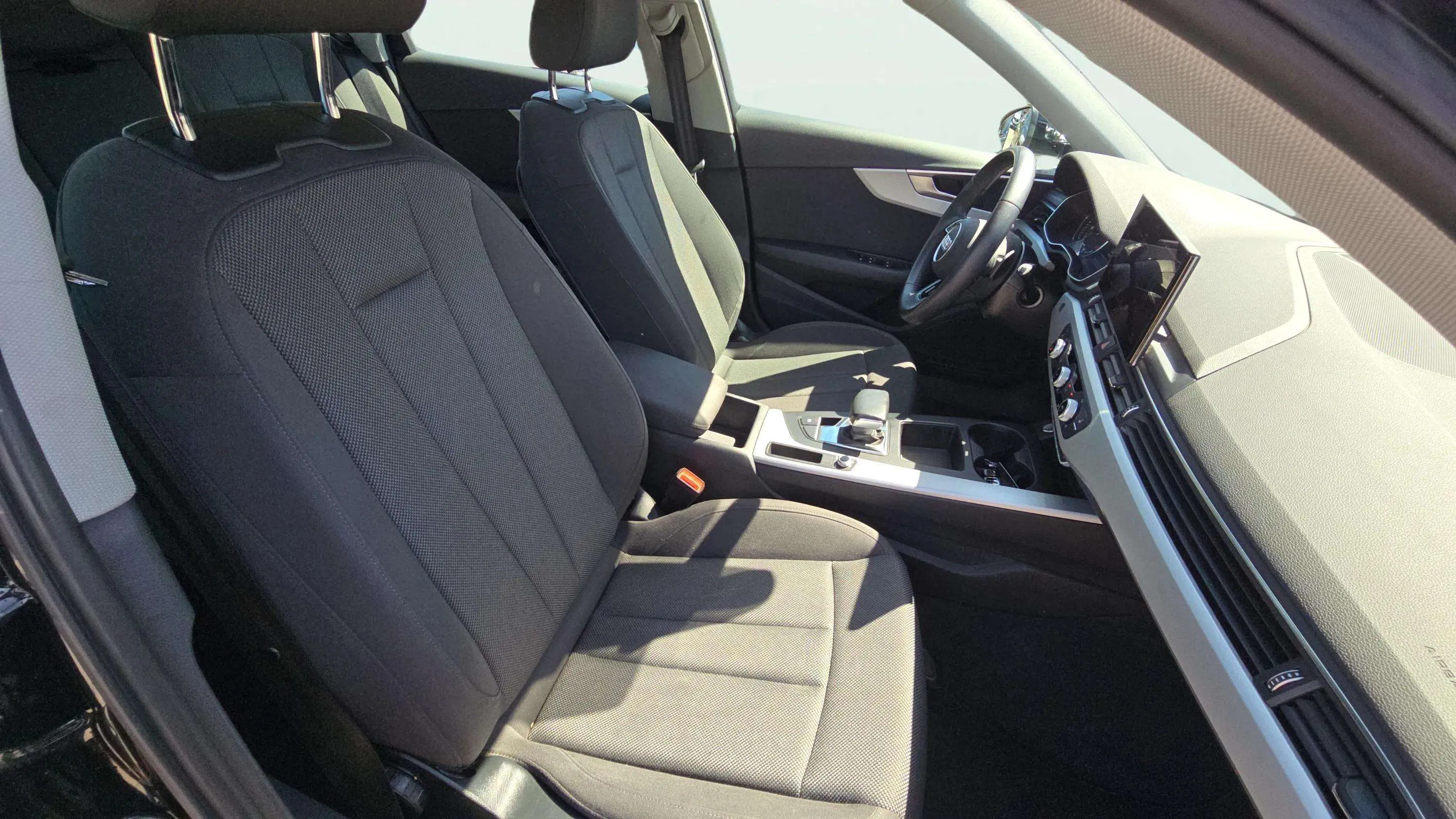 Audi A4 Avant Advanced 35 TFSI S tronic - foto 13