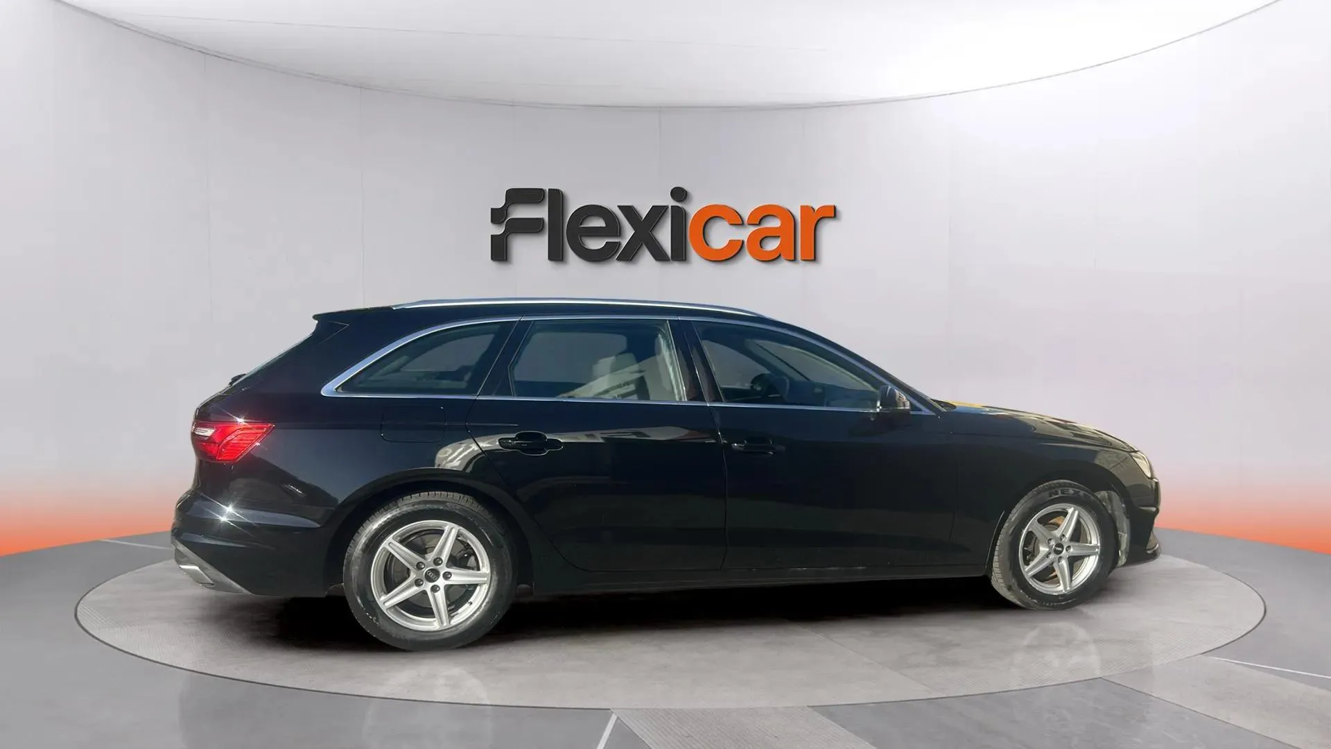 Audi A4 Avant Advanced 35 TFSI S tronic - foto 8