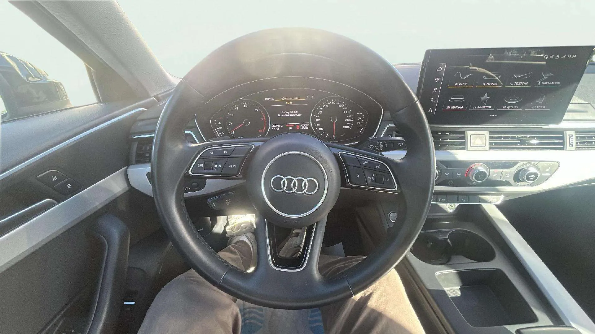 Audi A4 Avant Advanced 35 TFSI S tronic - foto 11