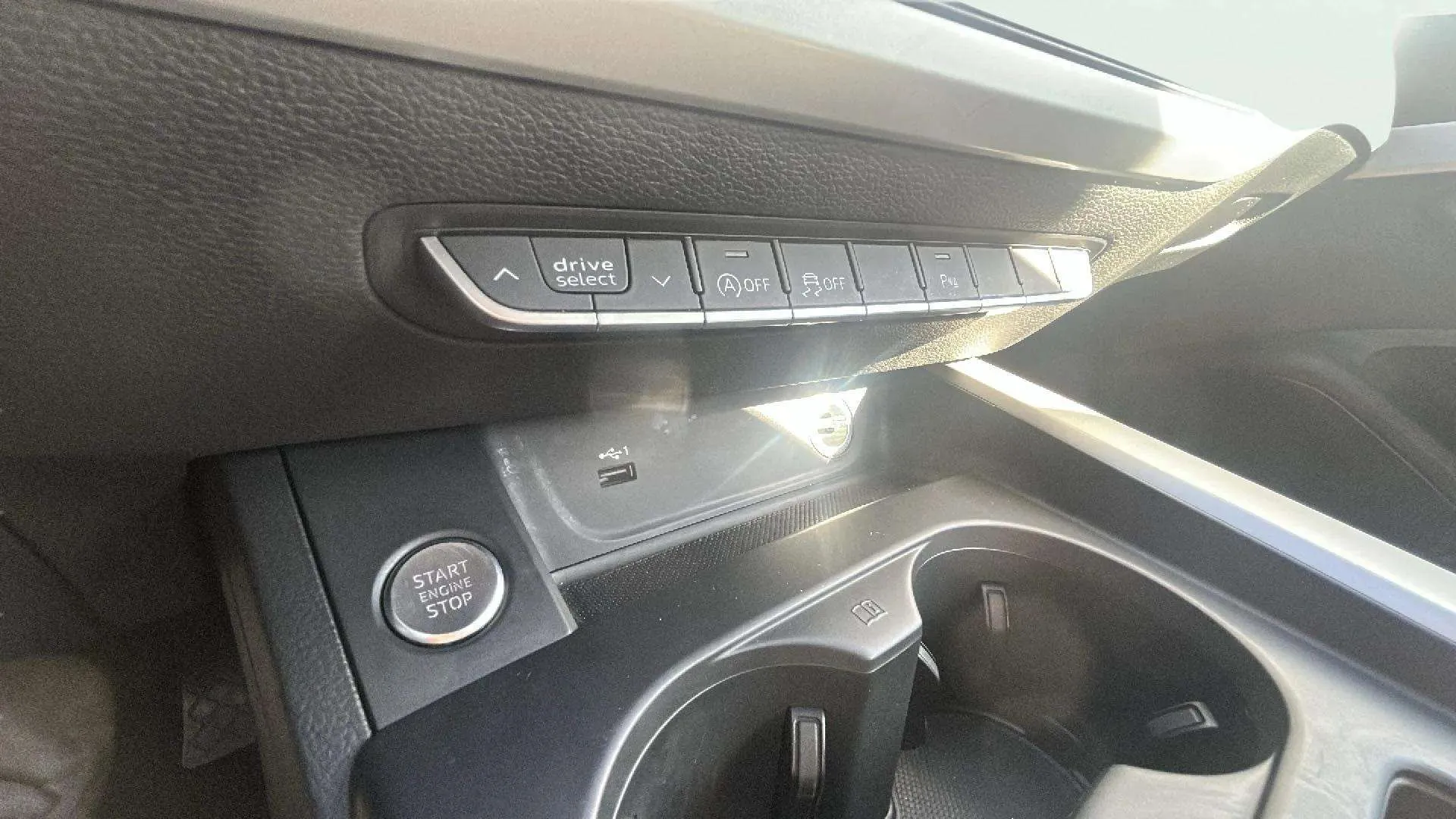 Audi A4 Avant Advanced 35 TFSI S tronic - foto 19