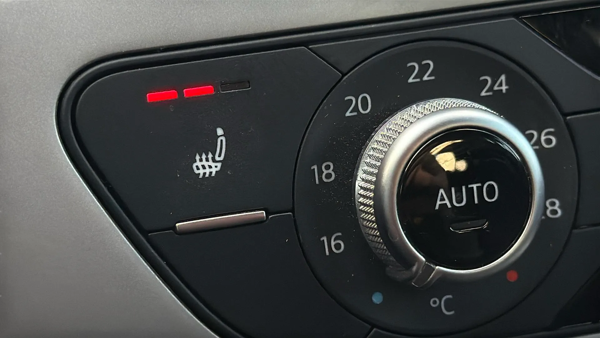 Audi A4 Avant Advanced 35 TFSI S tronic - foto 27