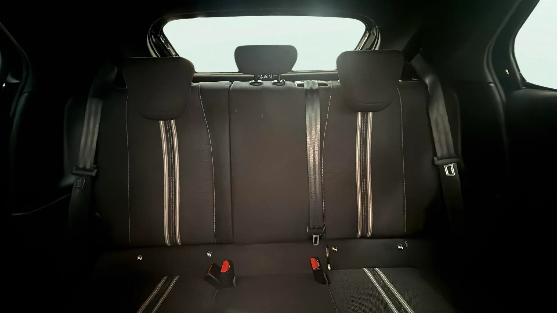 Opel Corsa 1.2T XHL GS - foto 12