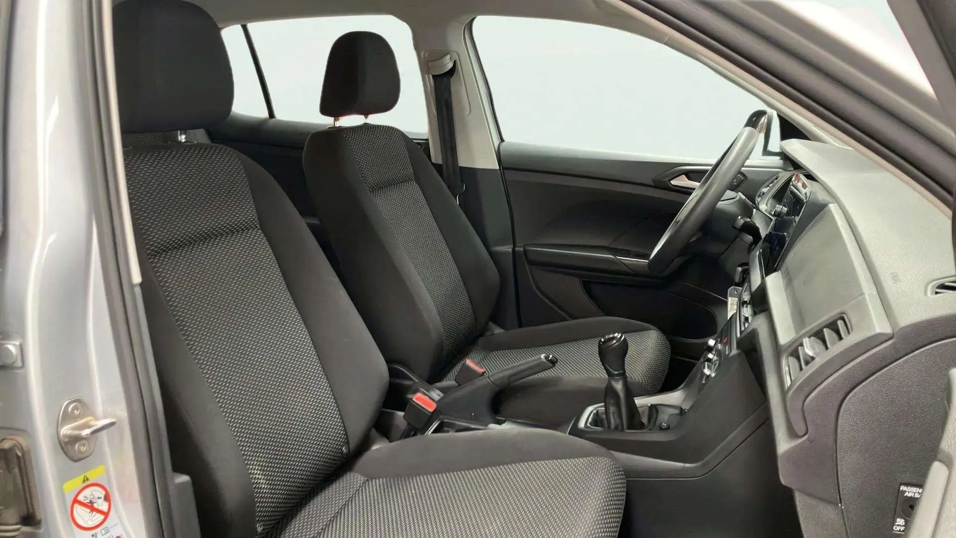 Volkswagen T-Cross 1.0 TSI - foto 11