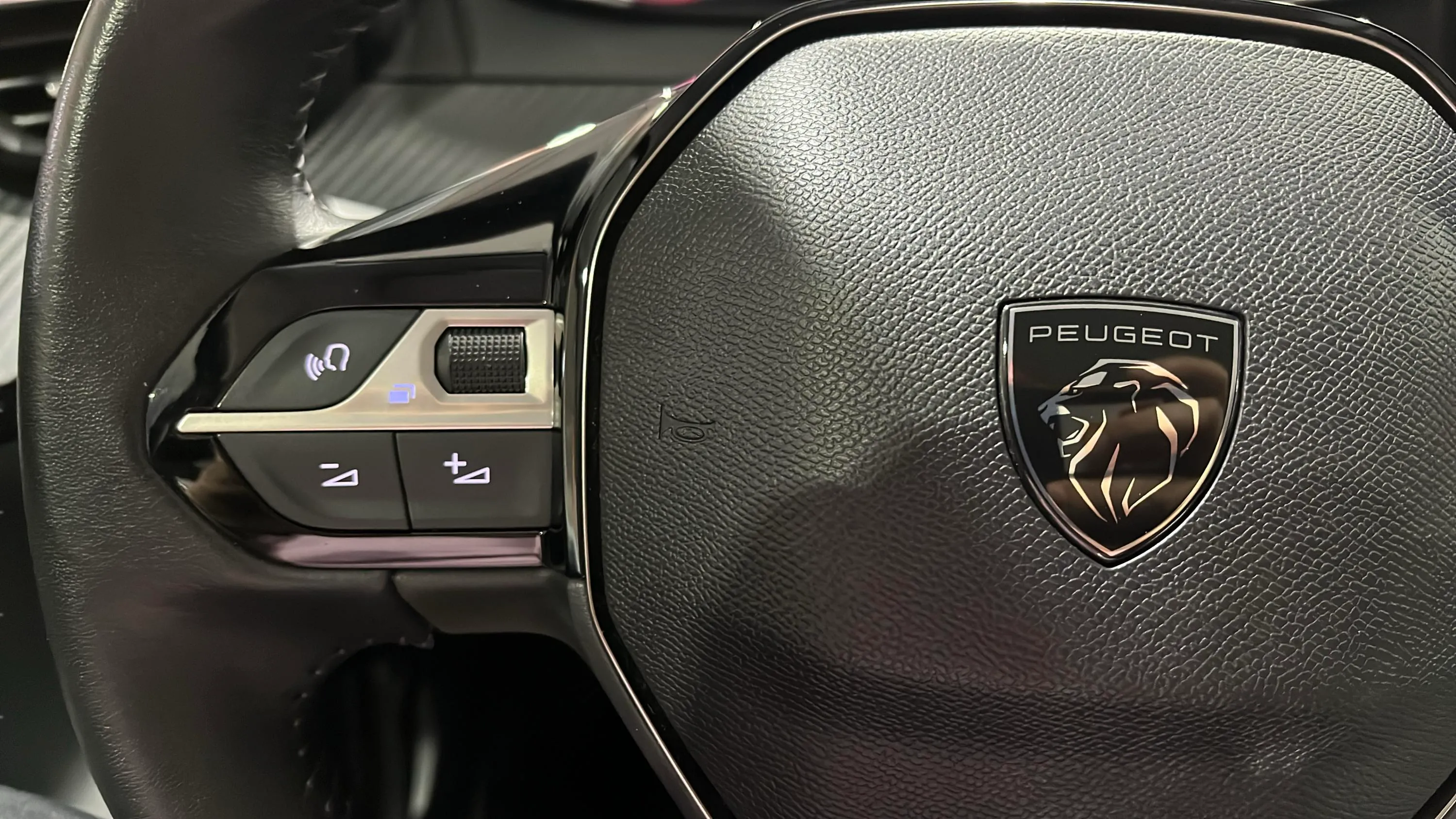 Peugeot 208 Active PureTech 100 - foto 16