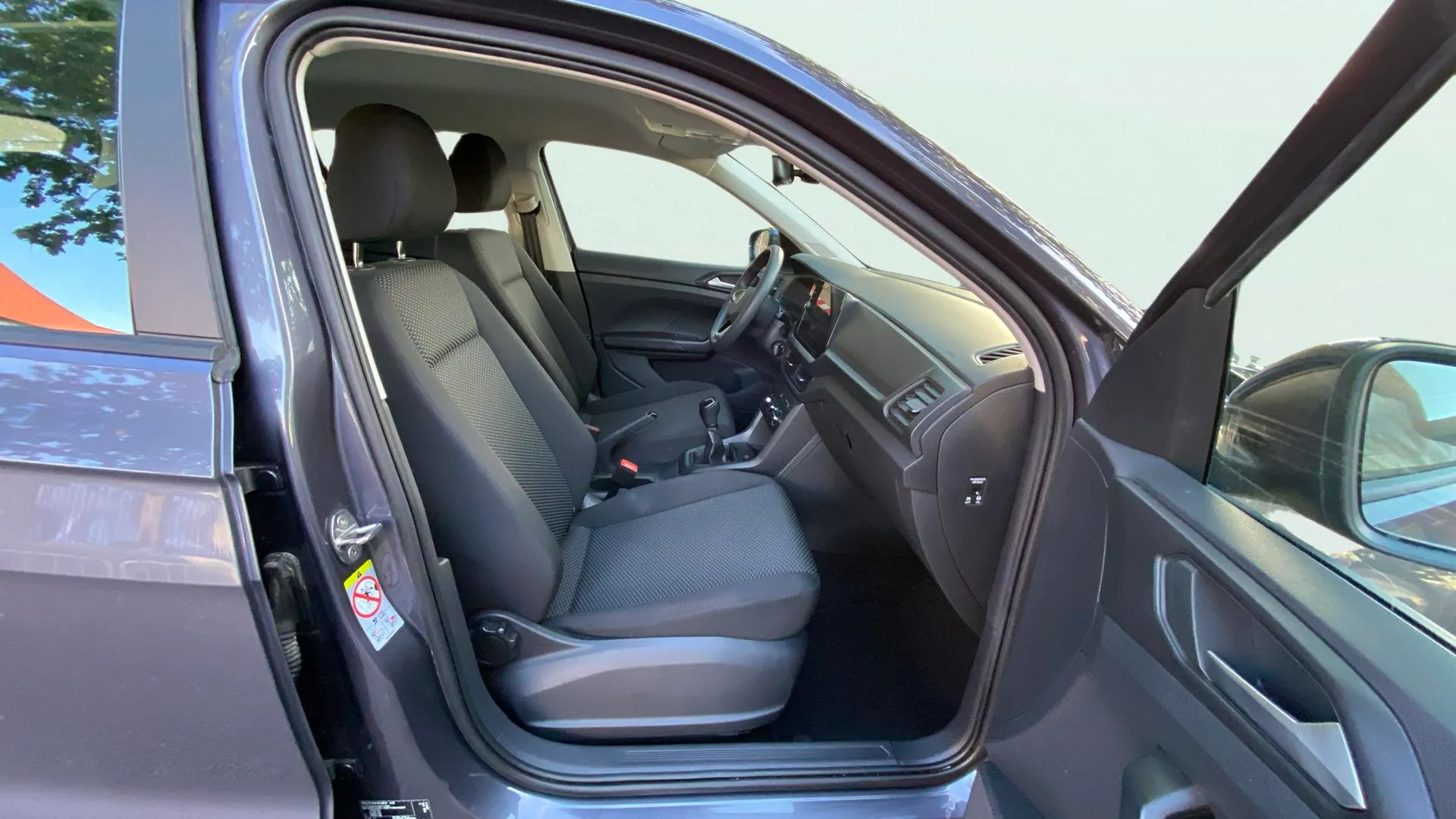 Volkswagen T-Cross 1.0 TSI - foto 8