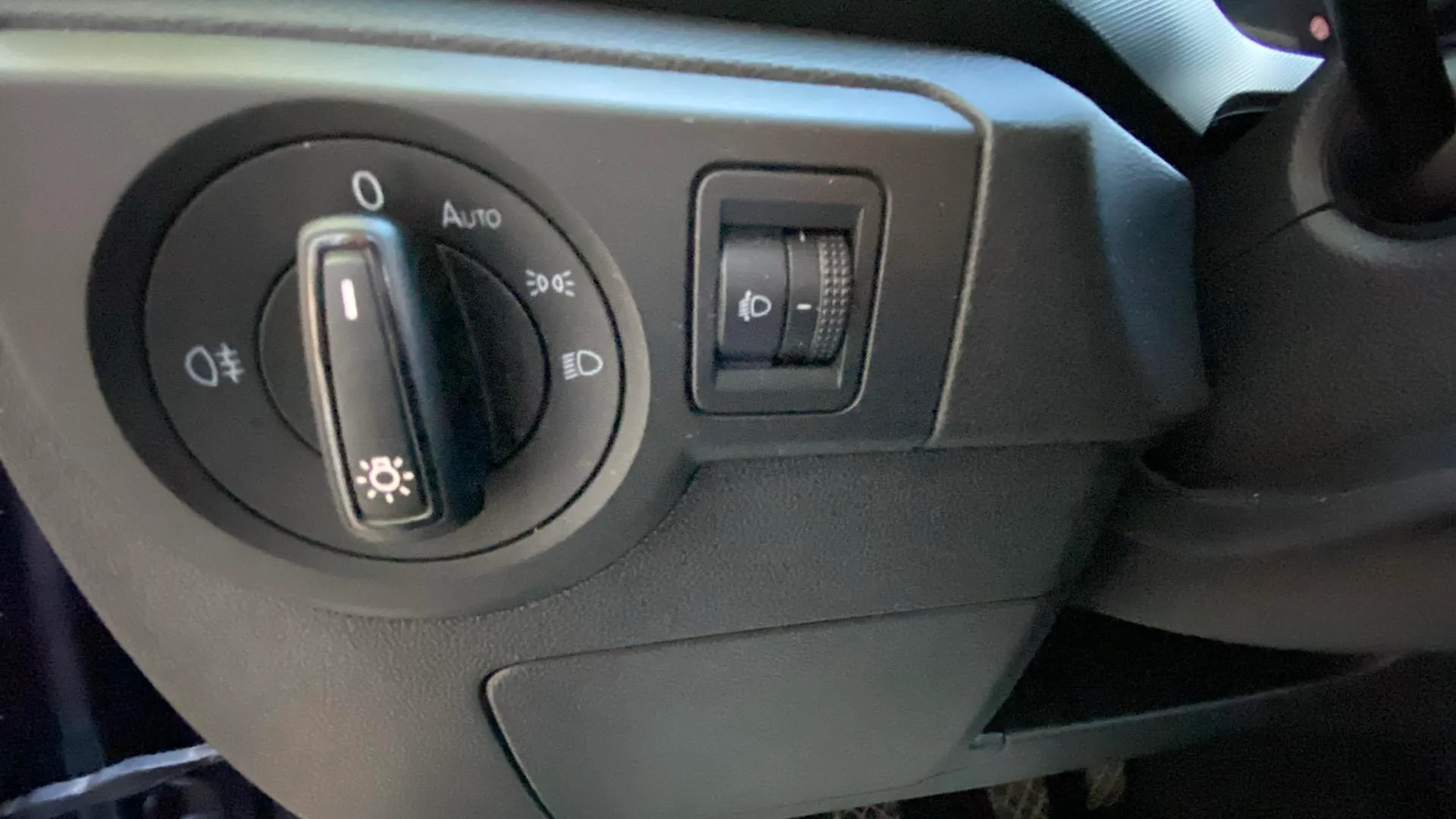 Volkswagen T-Cross 1.0 TSI - foto 15