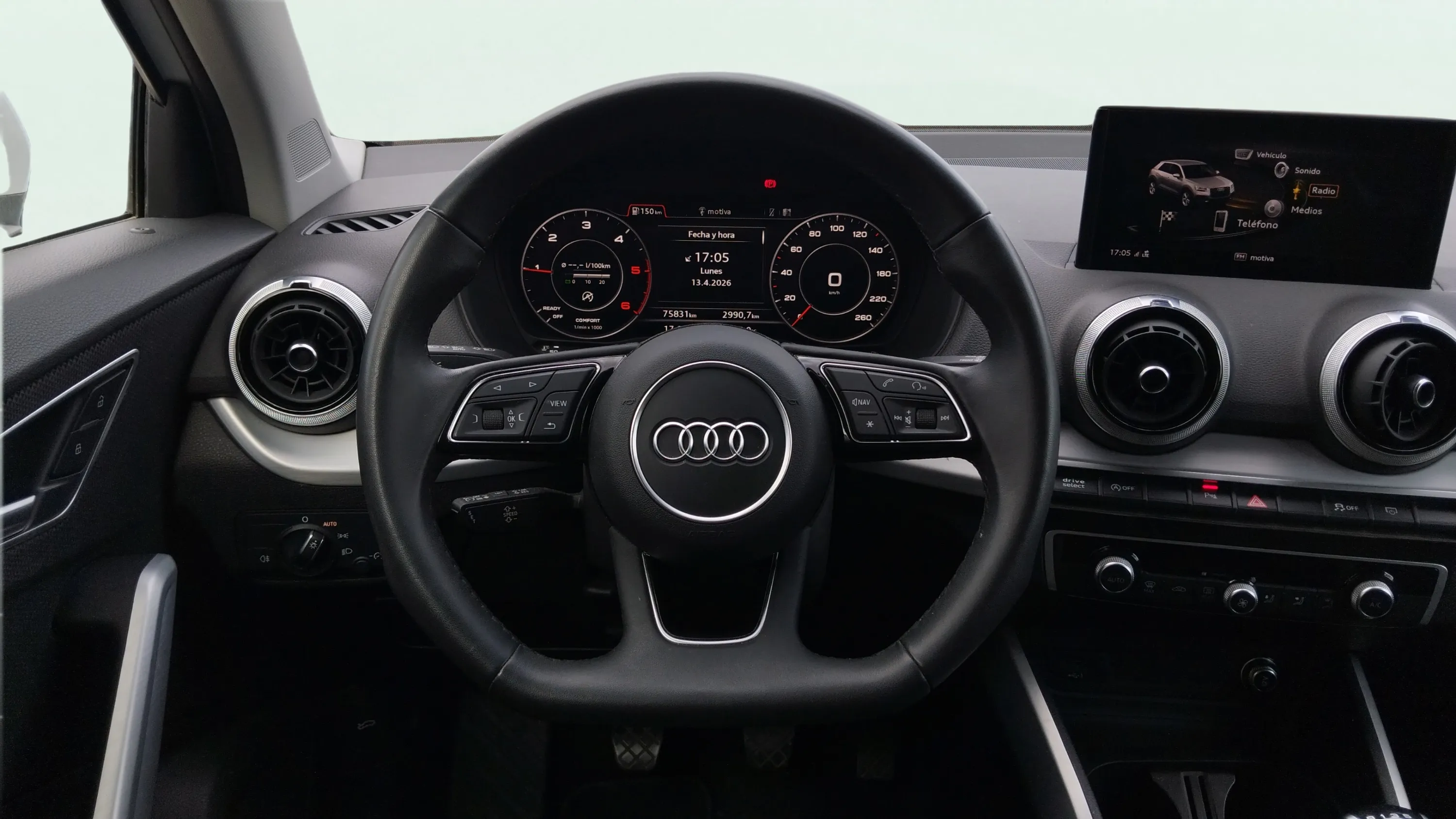 Audi Q2 S line 30 TDI - foto 14