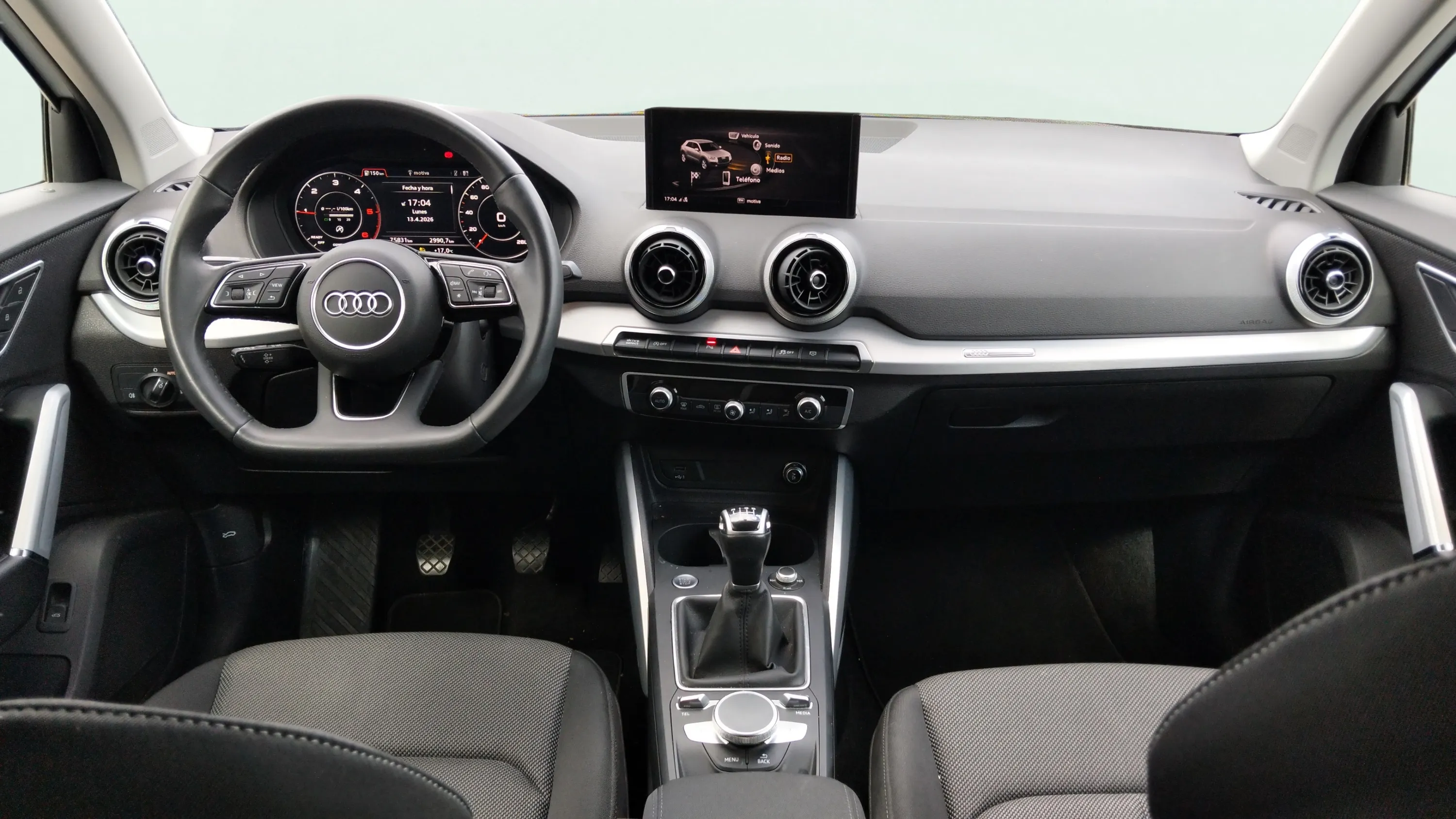 Audi Q2 S line 30 TDI - foto 10