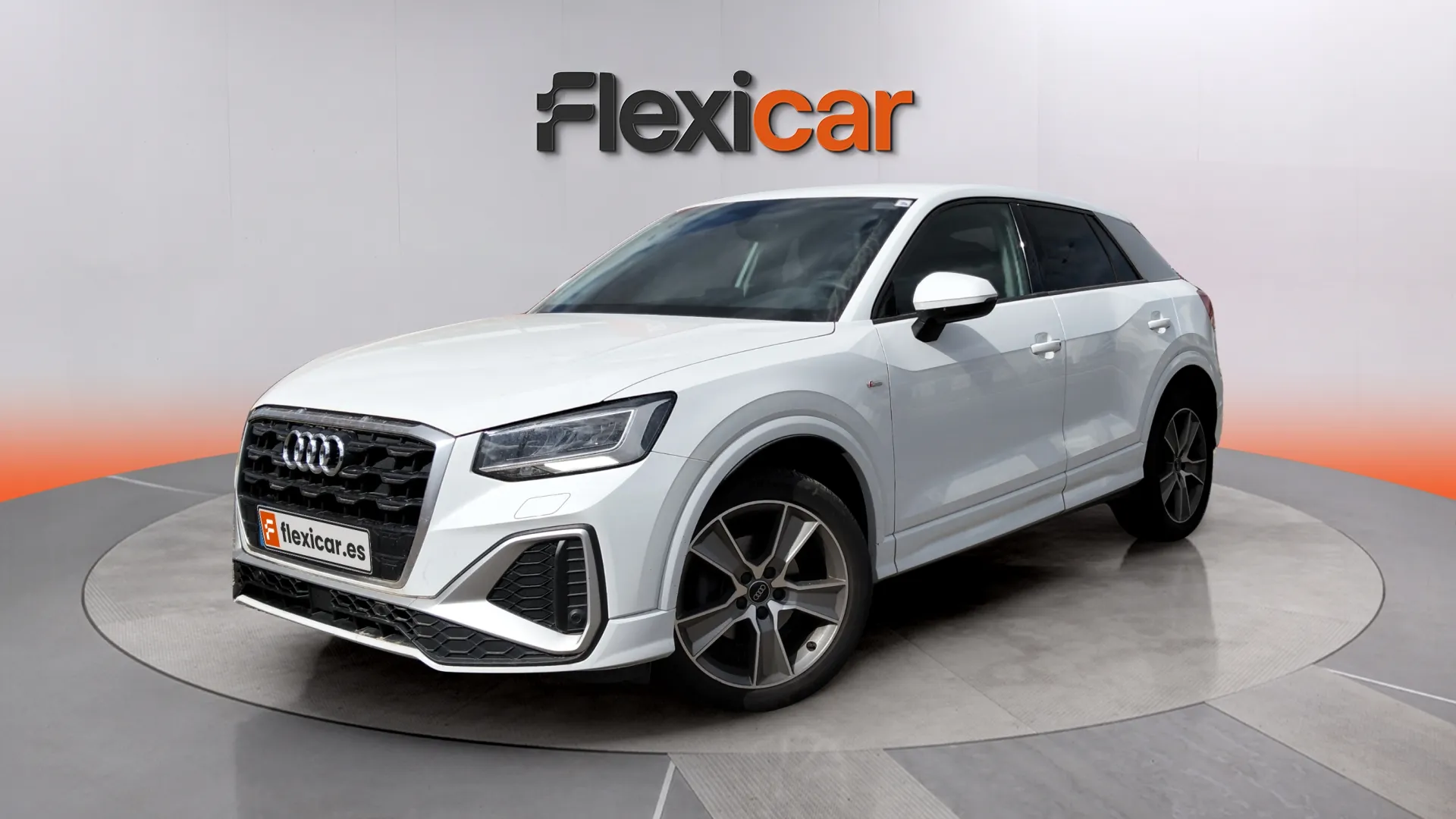 Audi Q2 S line 30 TDI - foto 3