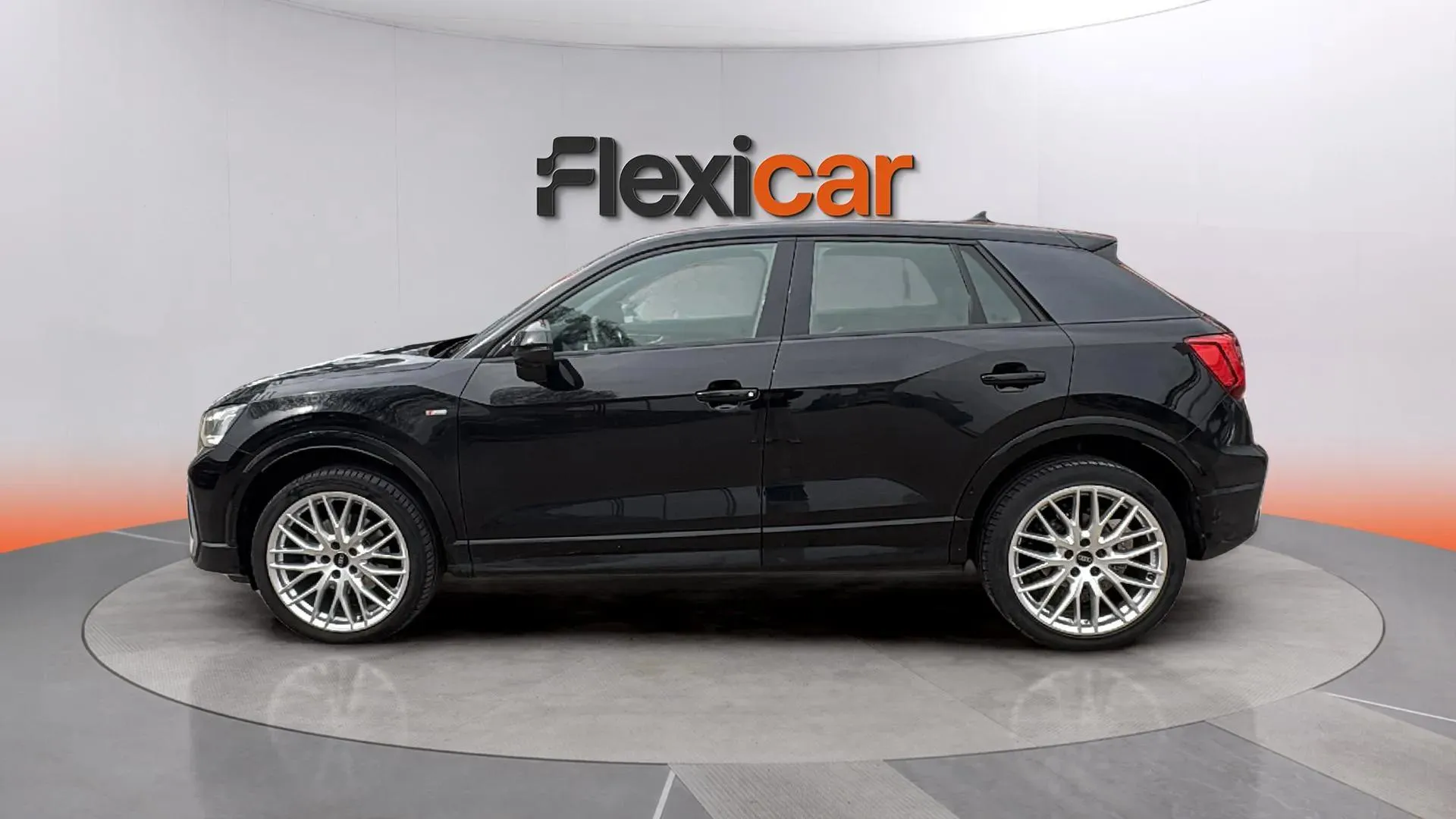 Audi Q2 S line 30 TDI S tronic - foto 8