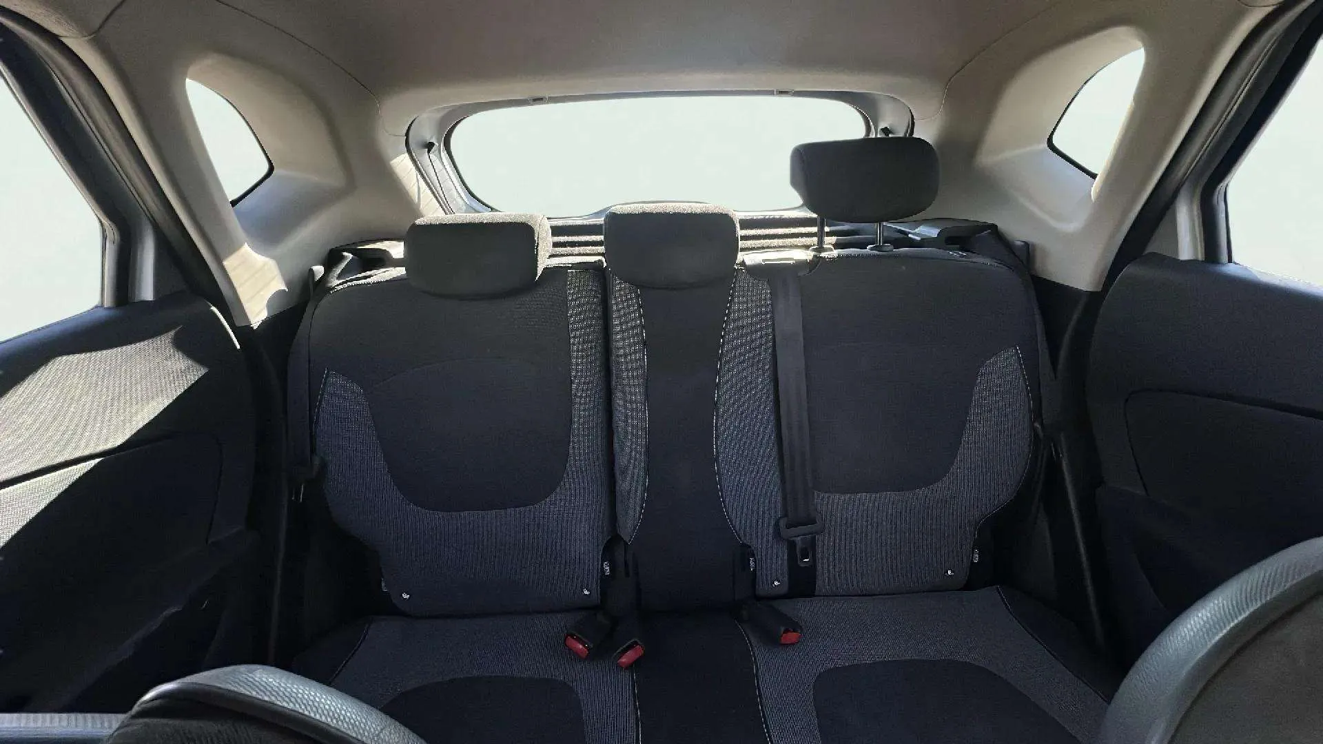 Renault Captur Intens Energy dCi eco2 - foto 15