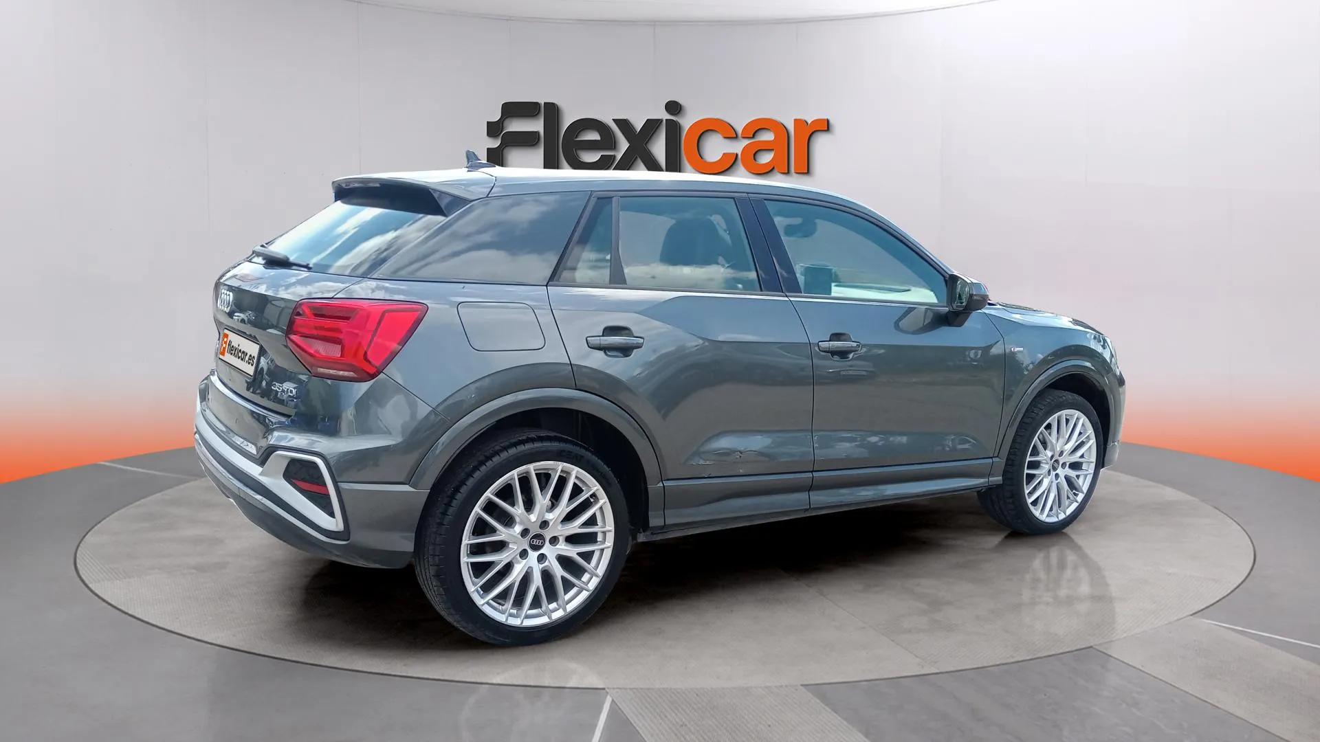 Audi Q2 S line 35 TDI S tronic - foto 11