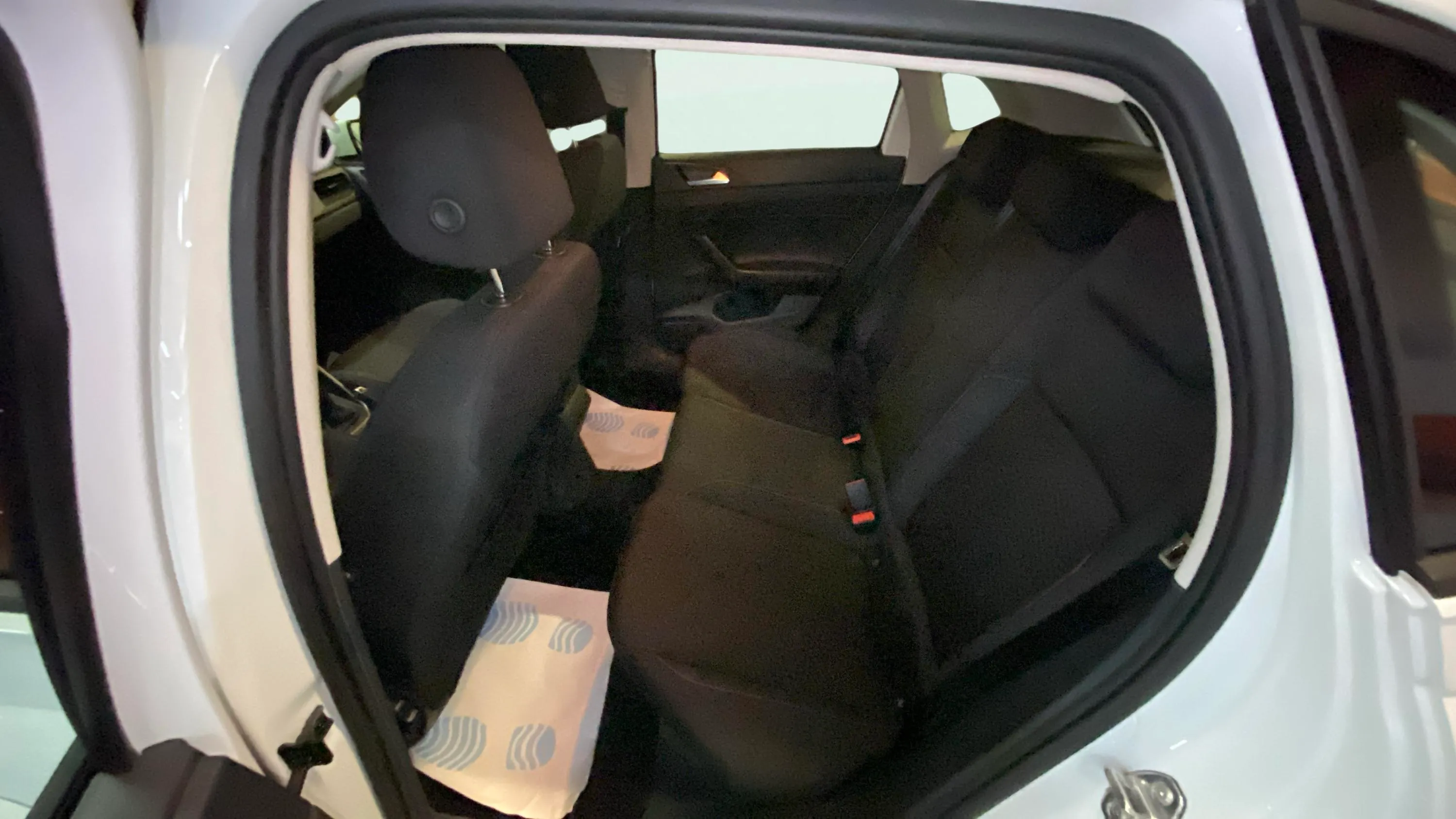 Volkswagen Polo Advance 1.0 - foto 19