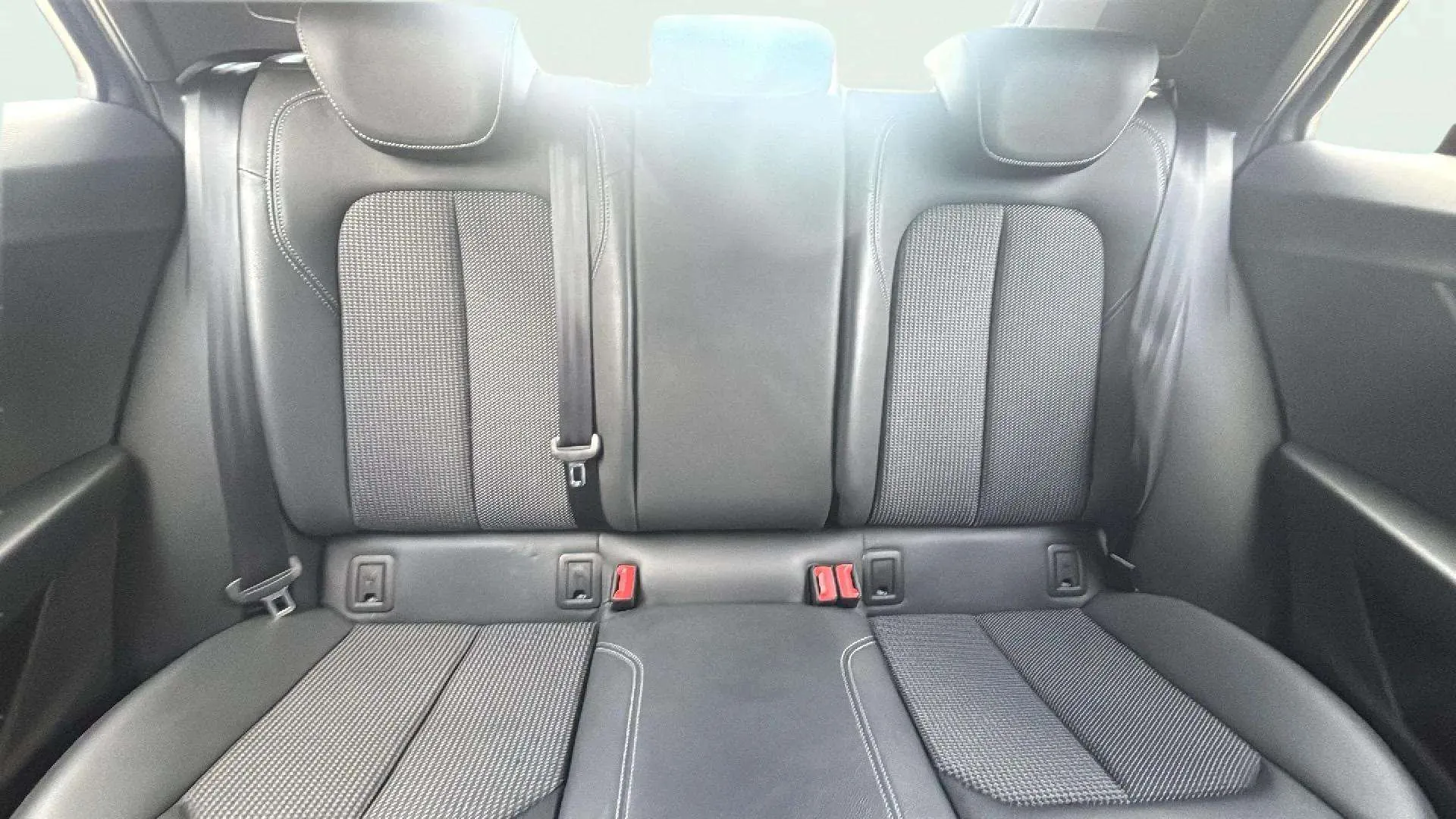 Audi Q2 S line 35 TDI S tronic - foto 18