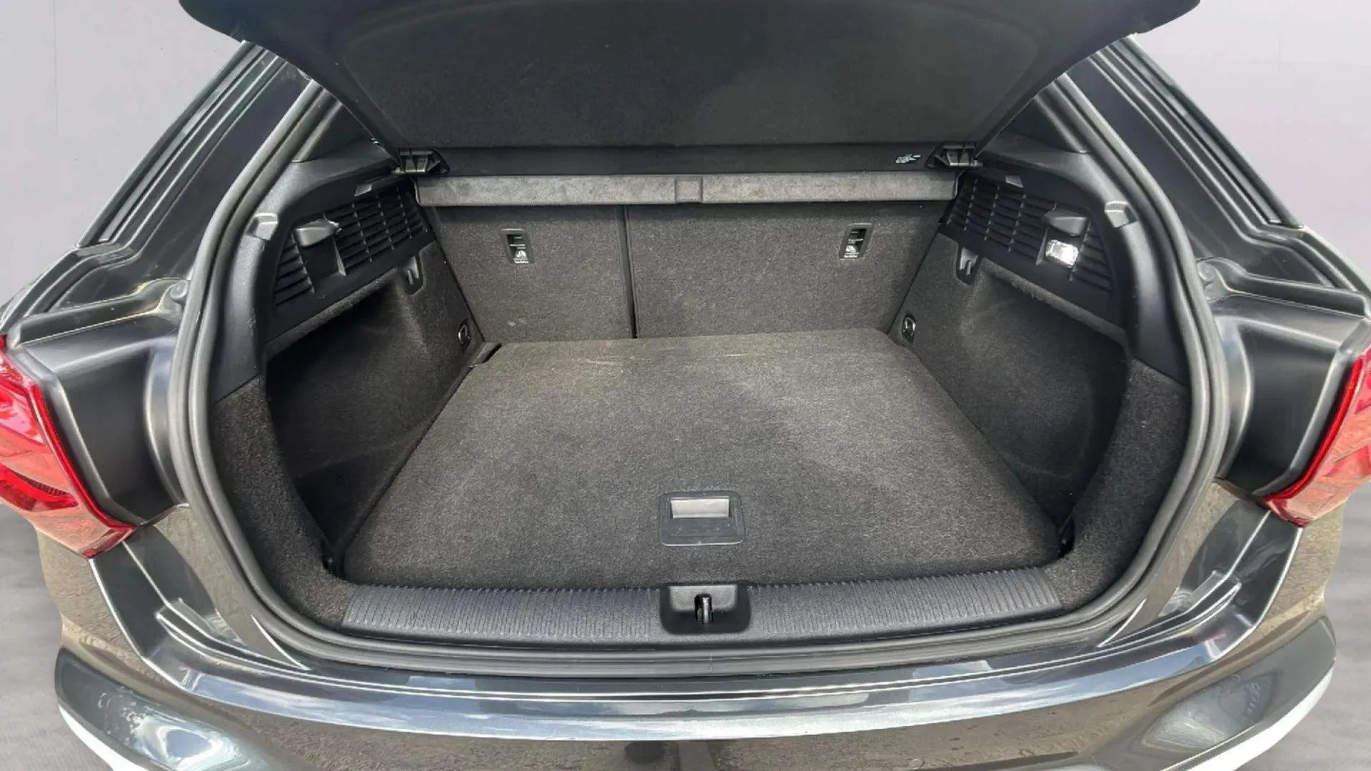 Audi Q2 S line 35 TDI S tronic - foto 9