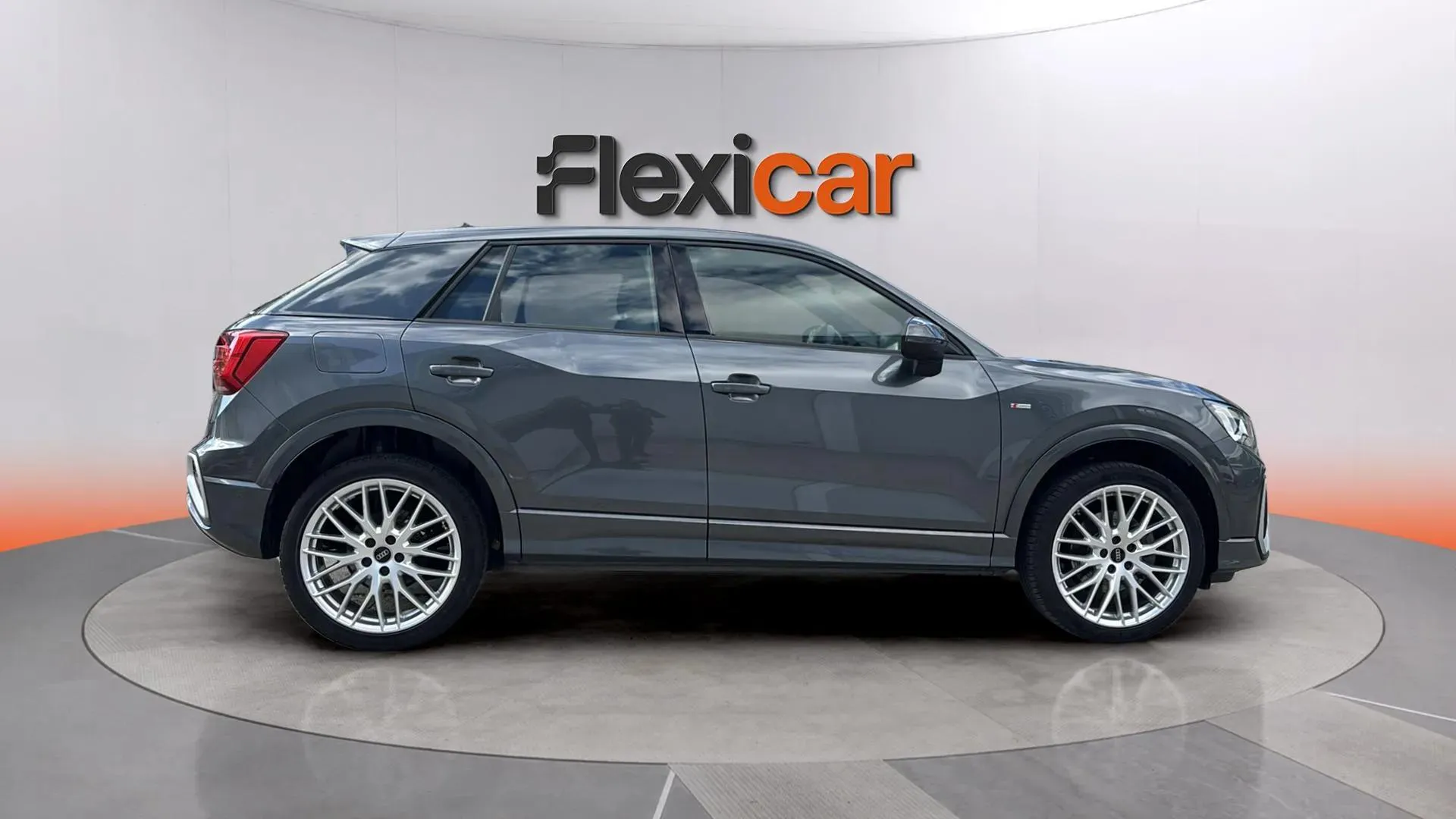 Audi Q2 S line 35 TDI S tronic - foto 8