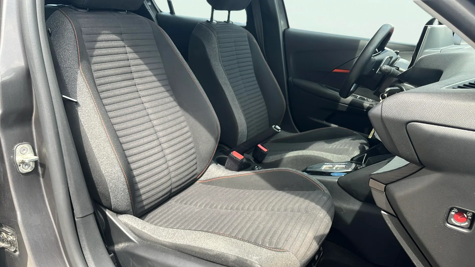 Peugeot 208 PureTech EAT8 Active Pack - foto 15