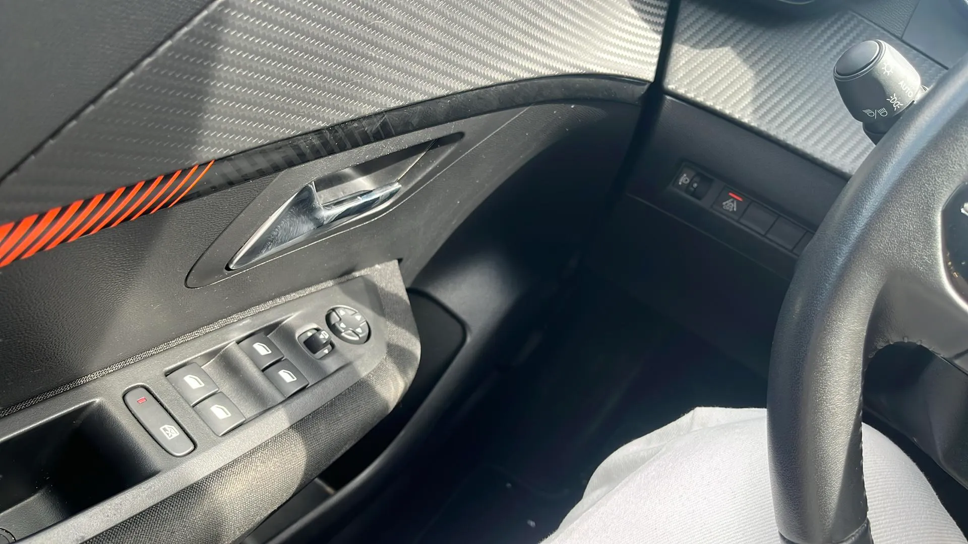 Peugeot 208 PureTech EAT8 Active Pack - foto 19