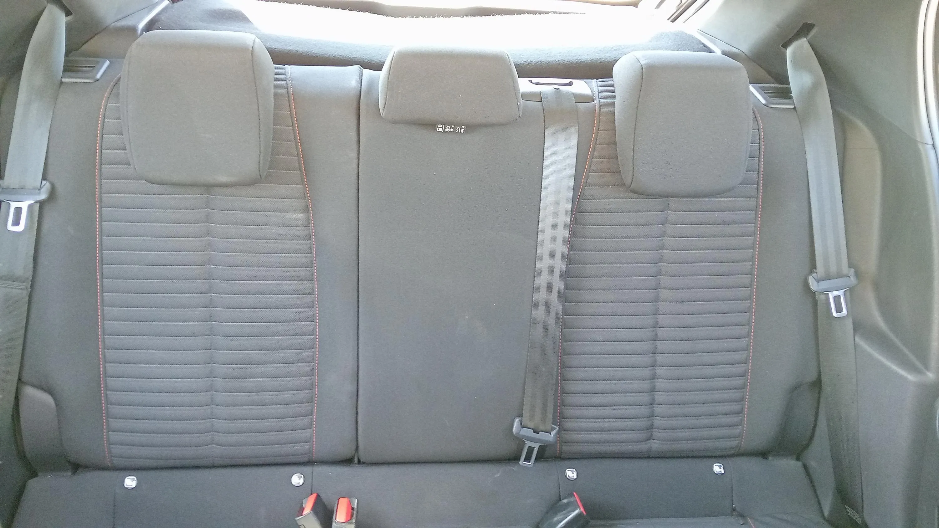 Peugeot 208 PureTech EAT8 Active Pack - foto 18