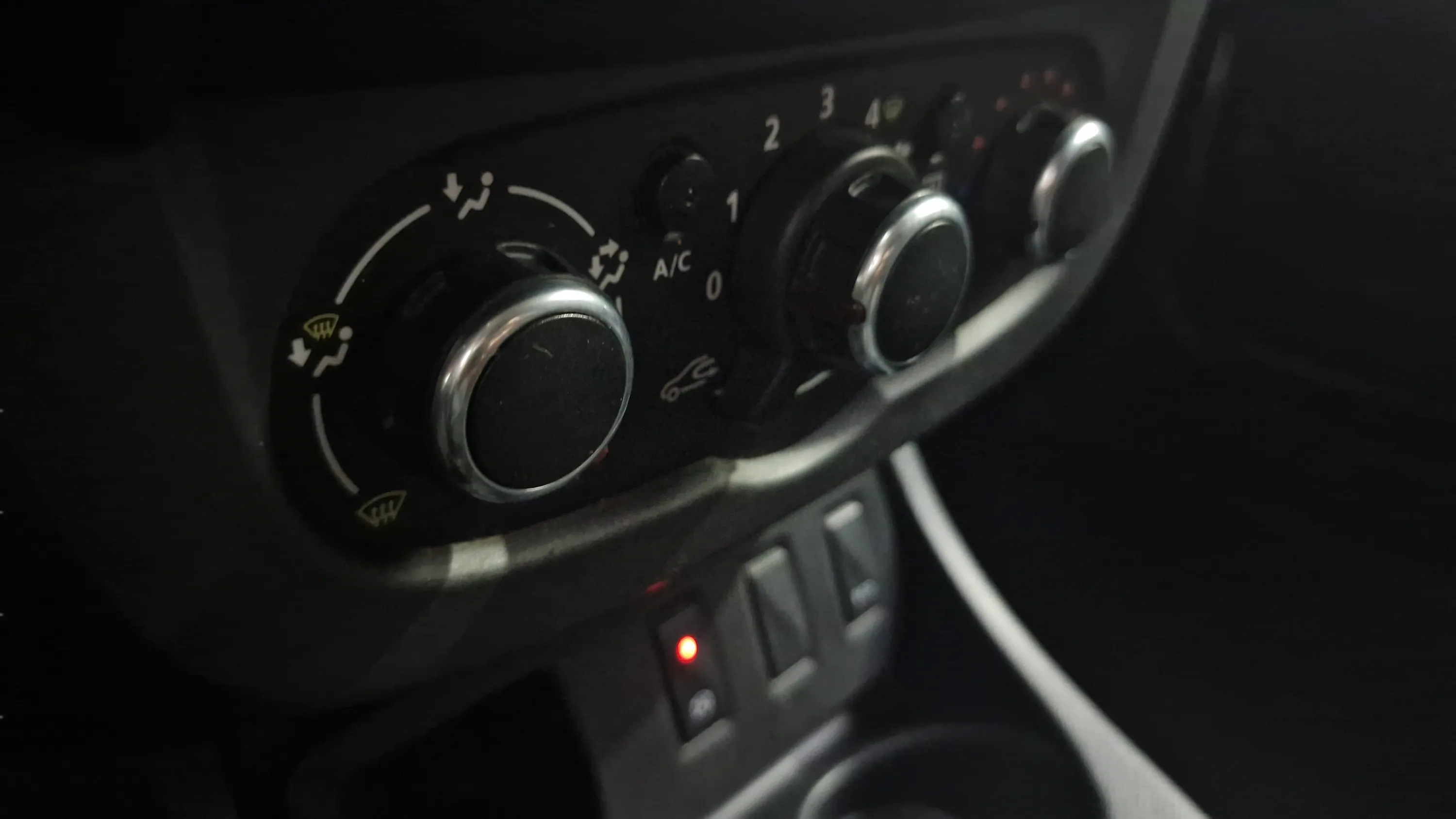 Dacia Duster Ambiance TCe 4x2 2017 - foto 21