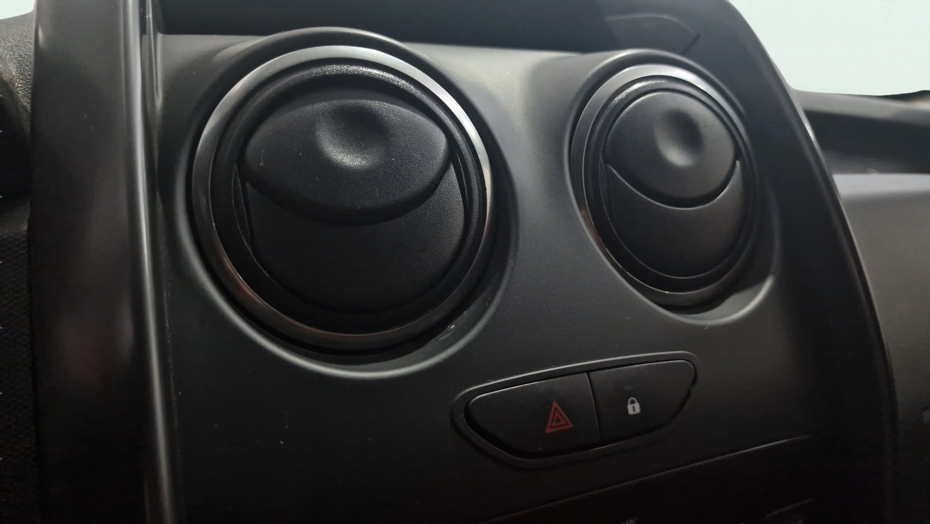 Dacia Duster Ambiance TCe 4x2 2017 - foto 19