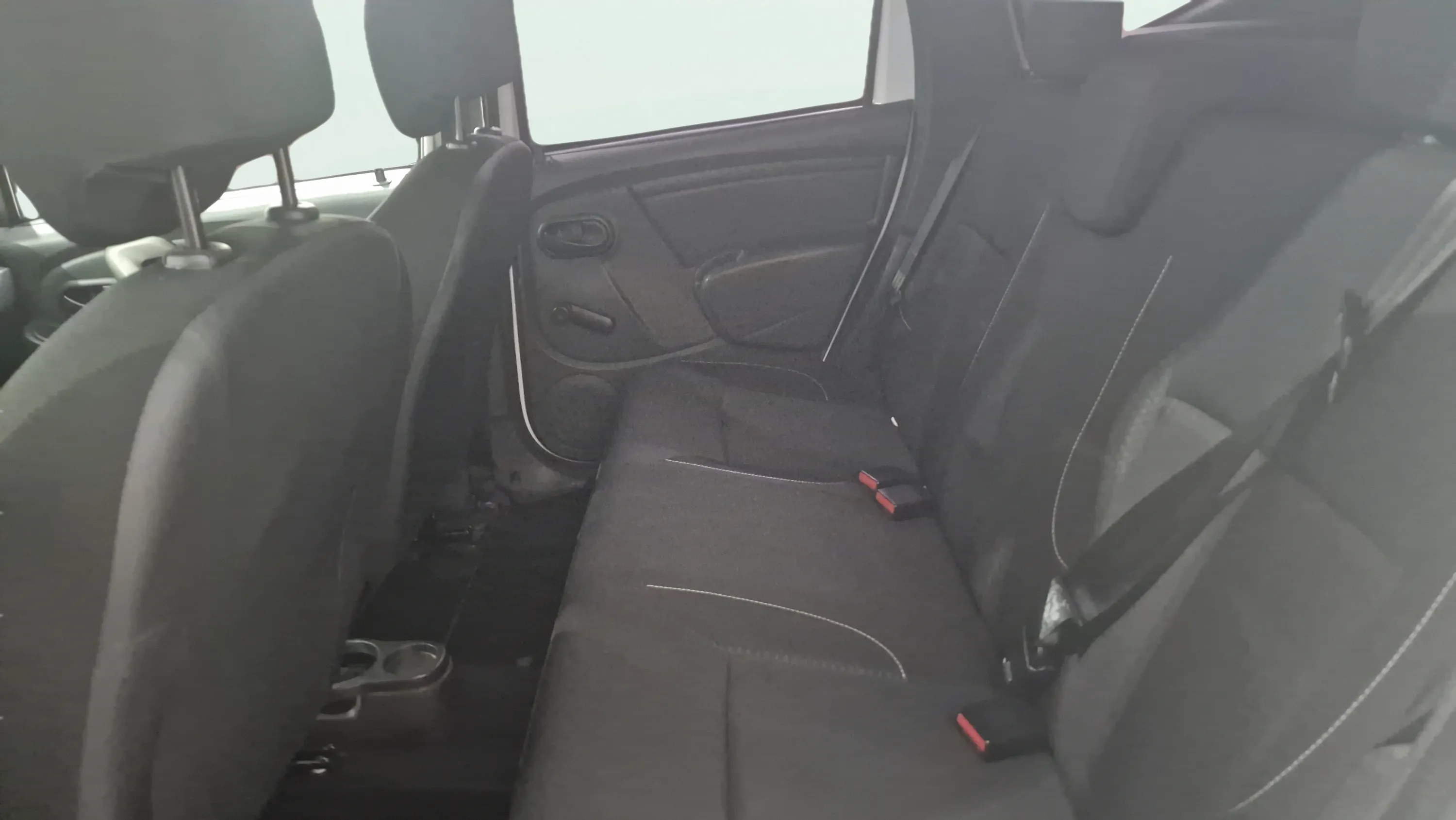 Dacia Duster Ambiance TCe 4x2 2017 - foto 10