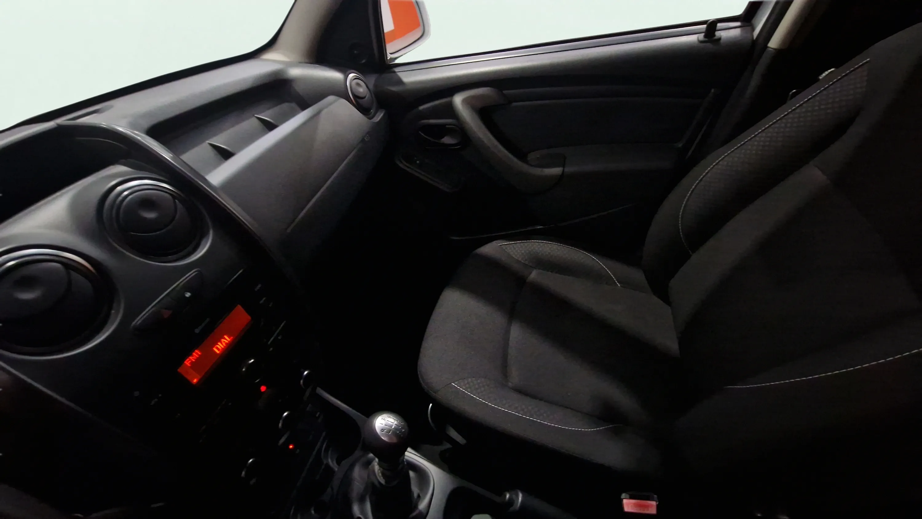 Dacia Duster Ambiance TCe 4x2 2017 - foto 20