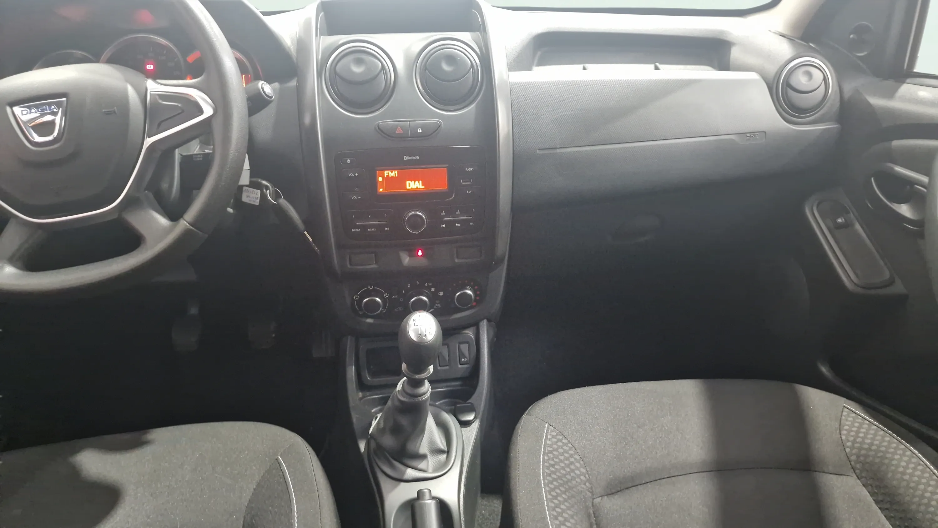Dacia Duster Ambiance TCe 4x2 2017 - foto 8