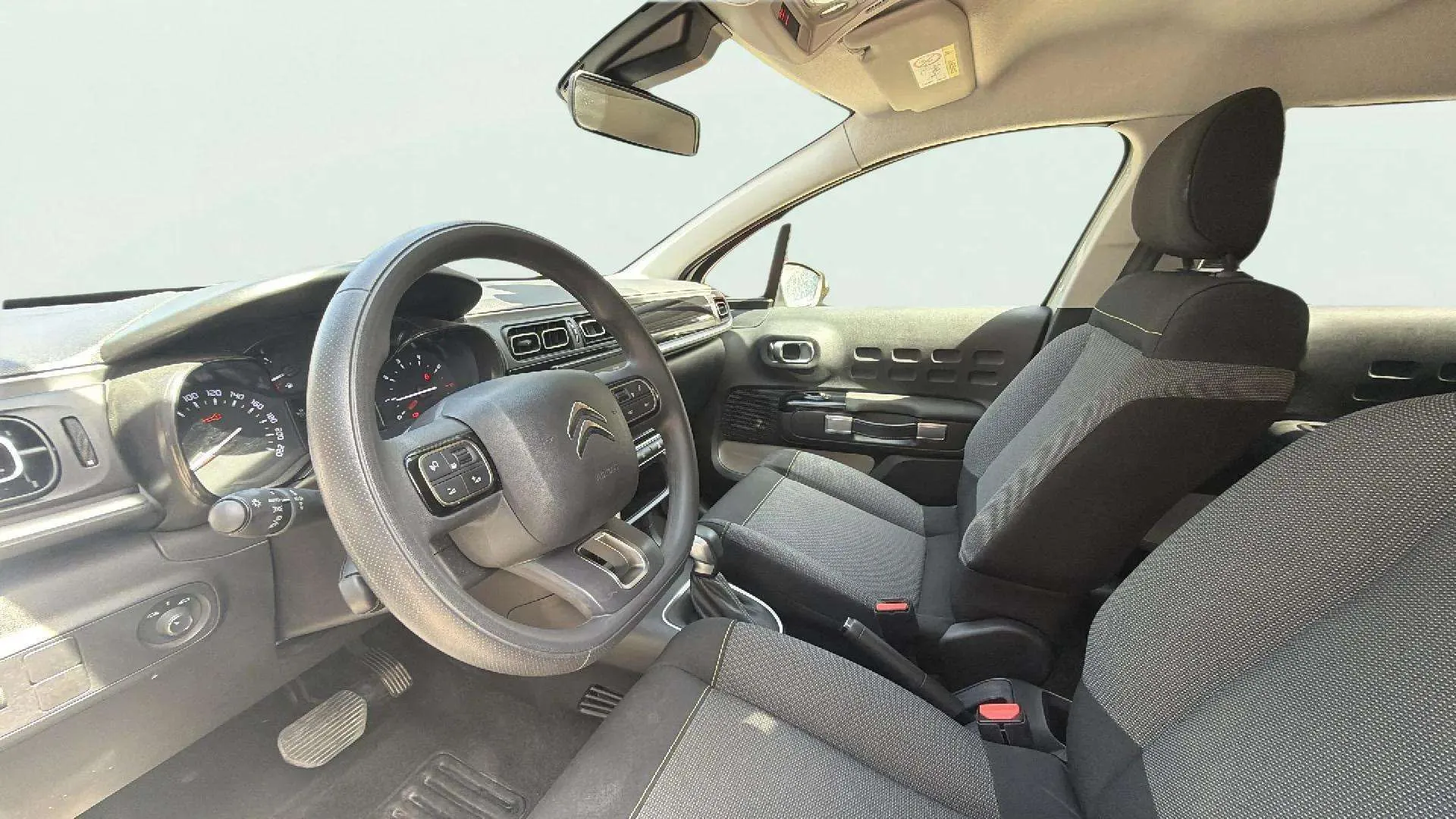 Citroën C3 PureTech Shine EAT6 - foto 13