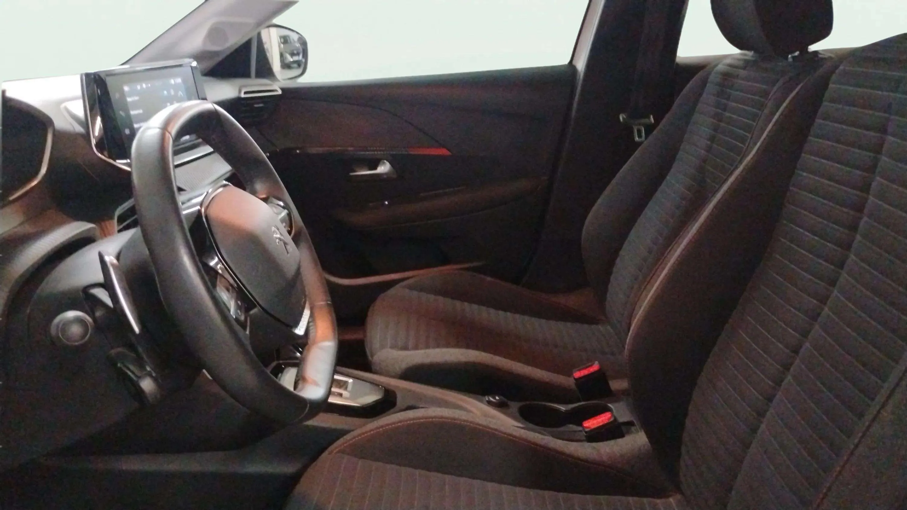 Peugeot 208 PureTech EAT8 Active Pack - foto 13