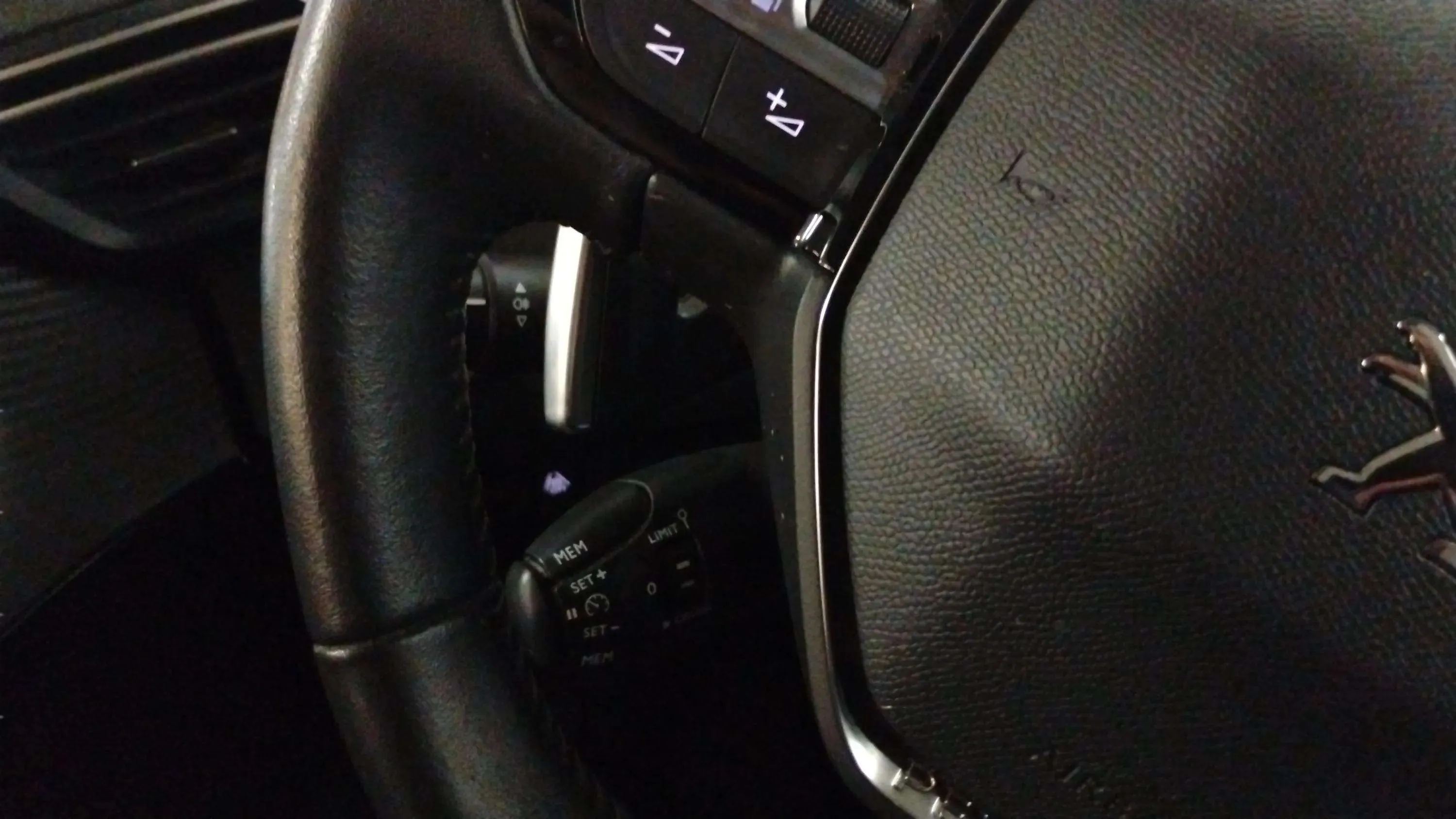 Peugeot 208 PureTech EAT8 Active Pack - foto 10