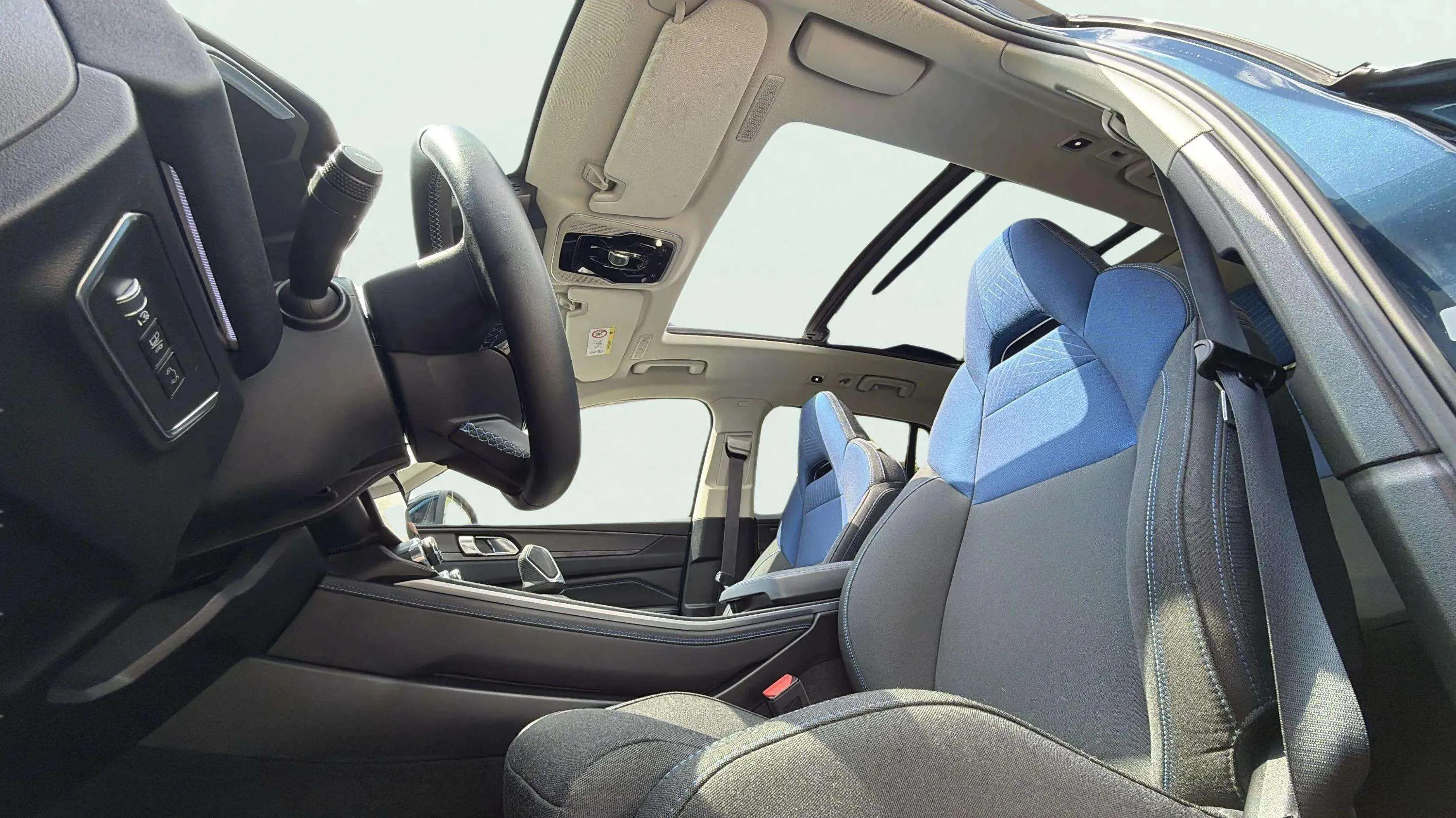 Lynk & Co 01 1.5 PHEV - foto 9